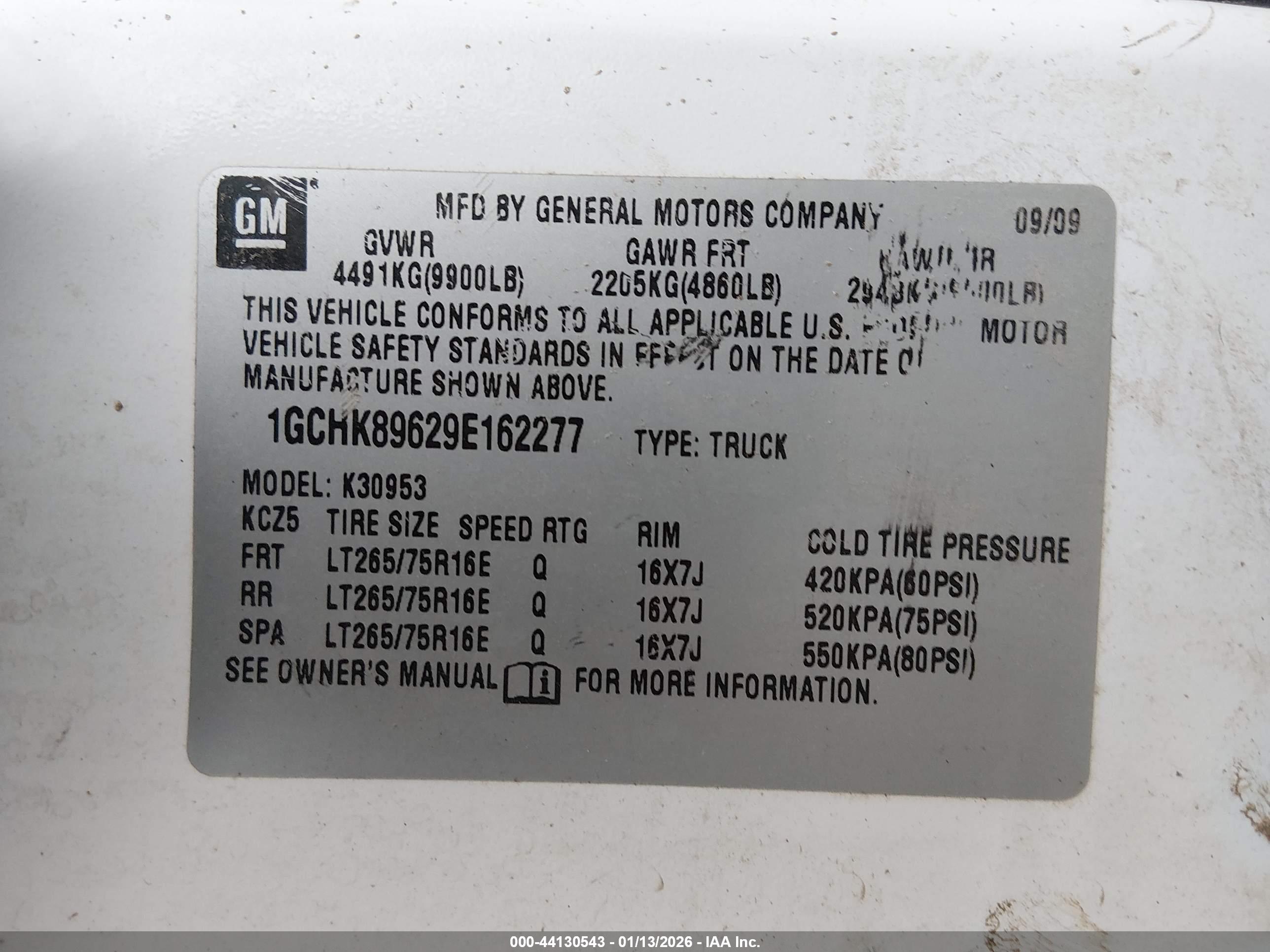 CHEVROLET SILVERADO image 9