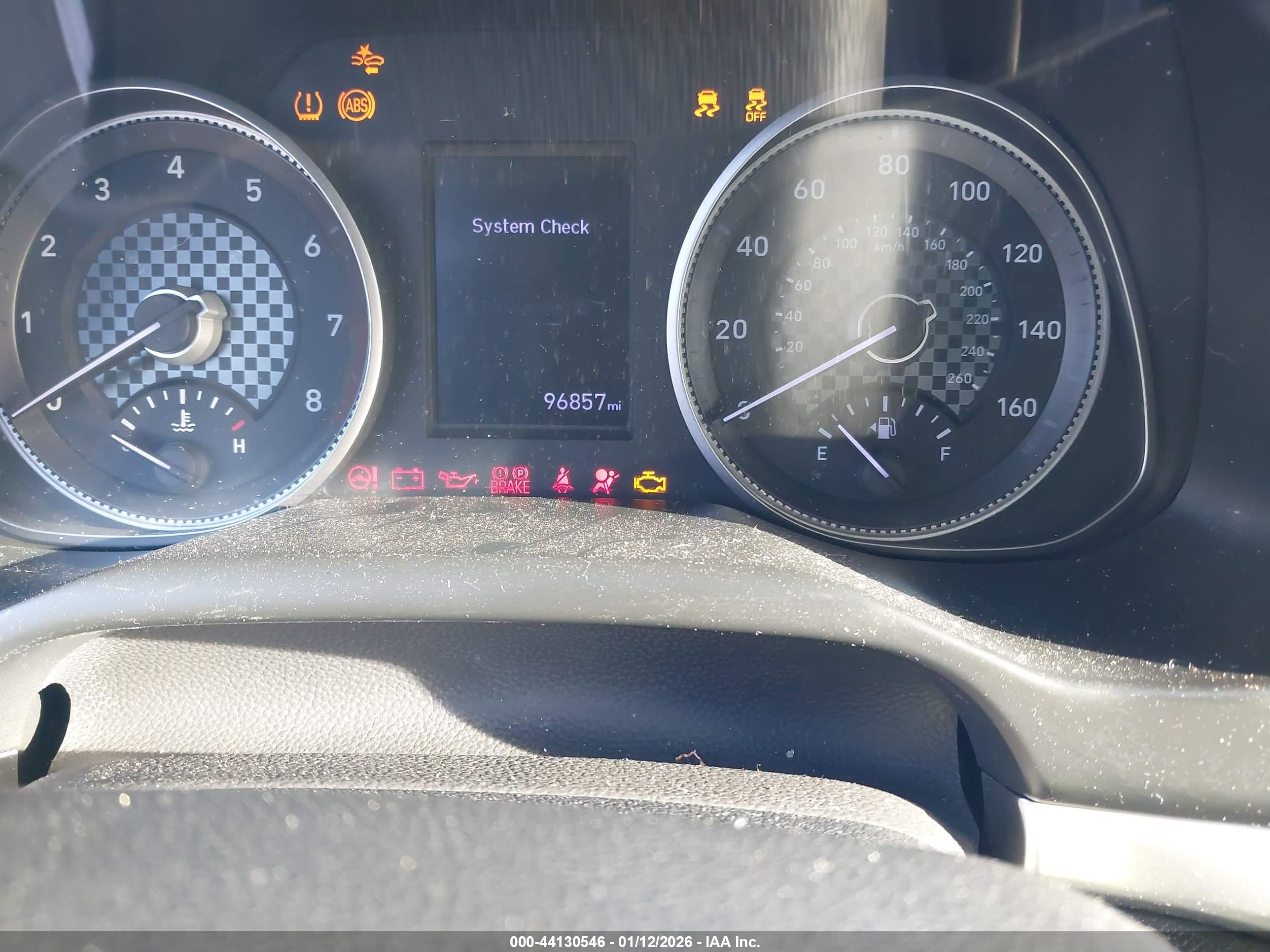 HYUNDAI ELANTRA image 7
