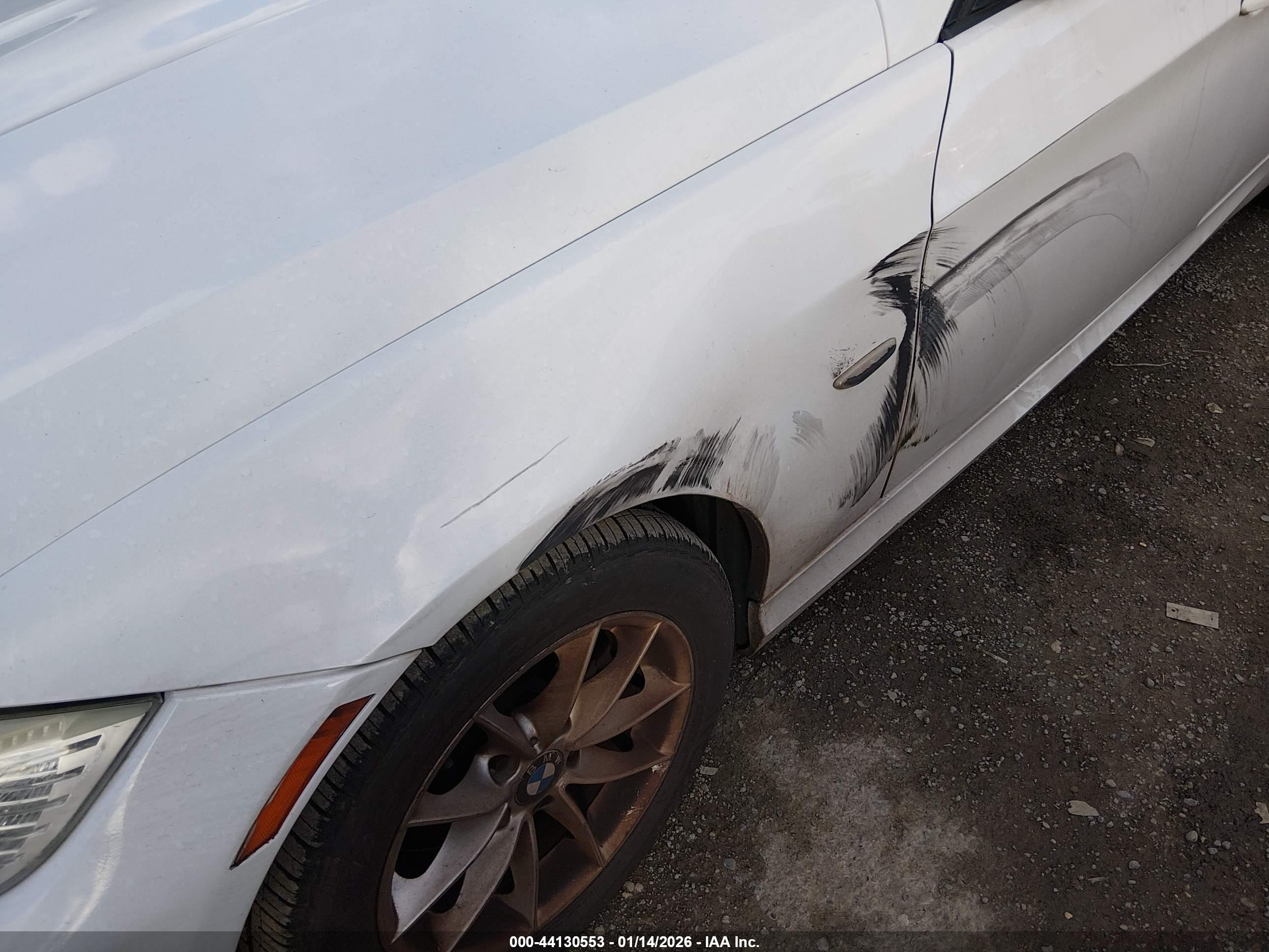 BMW 328I image 6