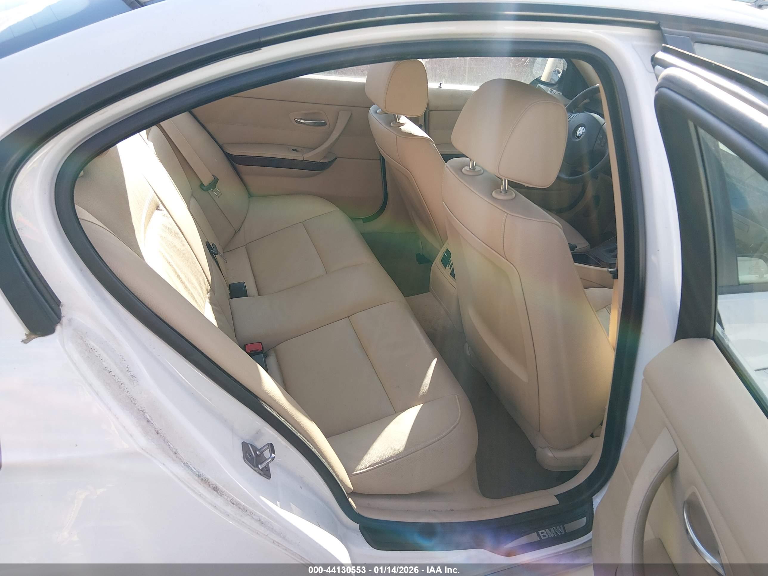 BMW 328I image 8