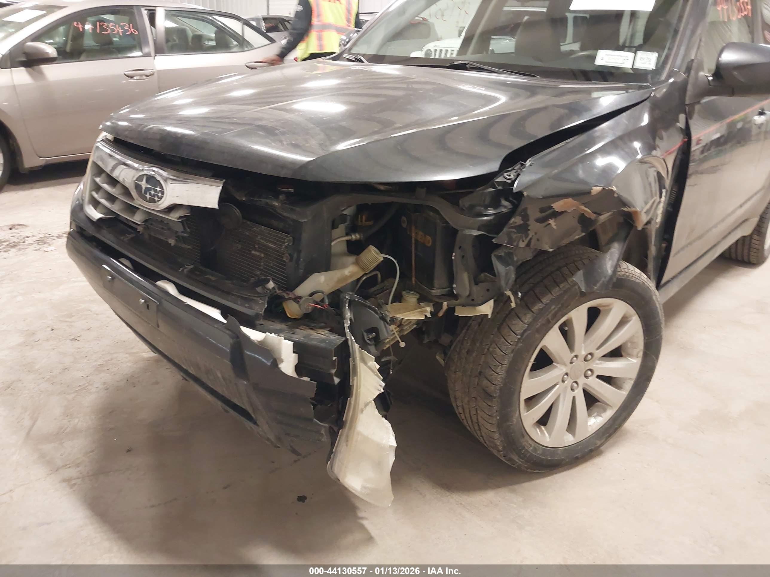SUBARU FORESTER image 6