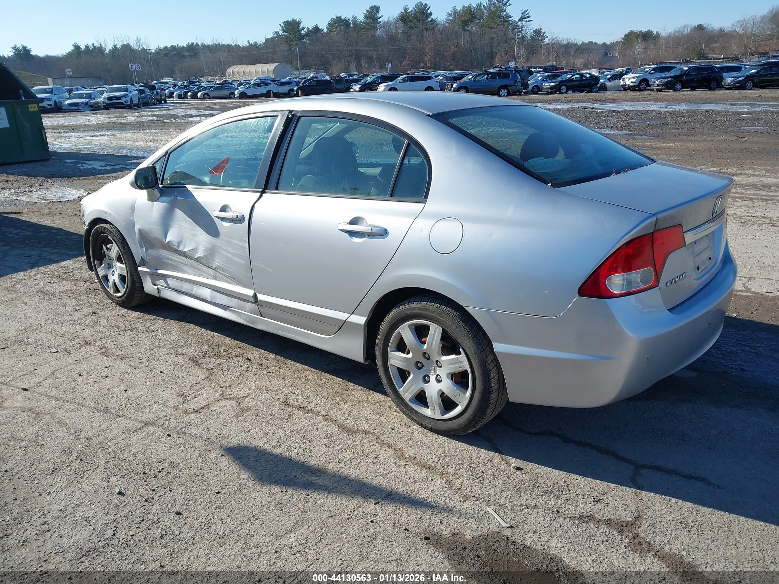 HONDA CIVIC image 3