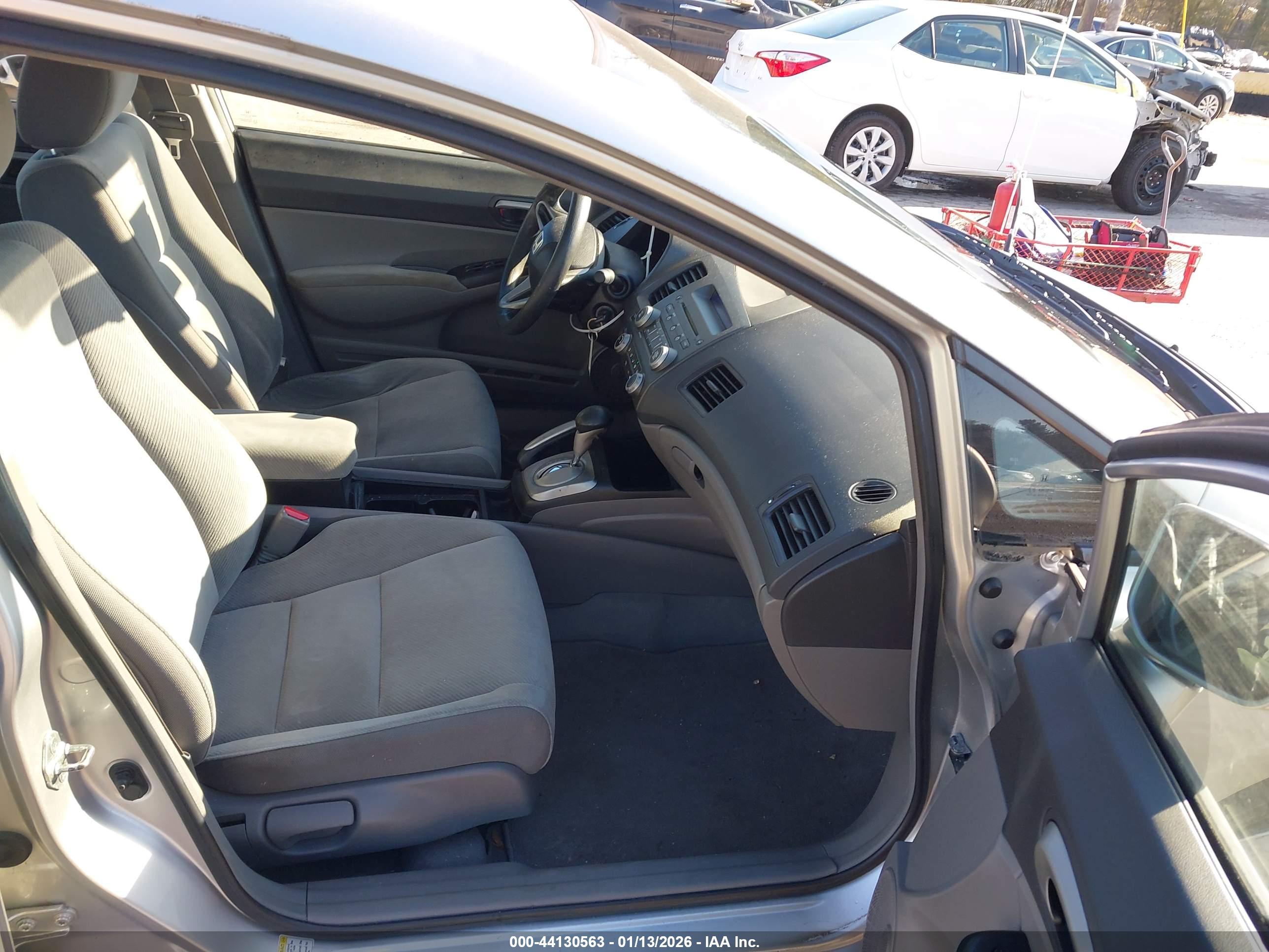 HONDA CIVIC image 5