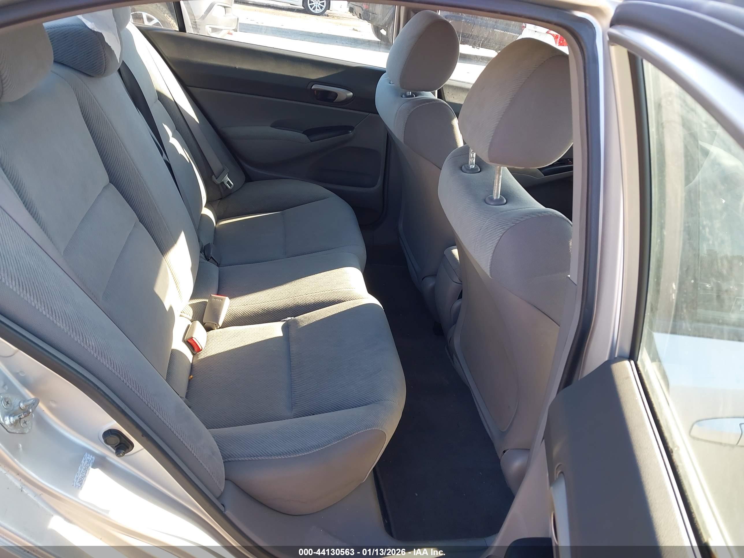 HONDA CIVIC image 8