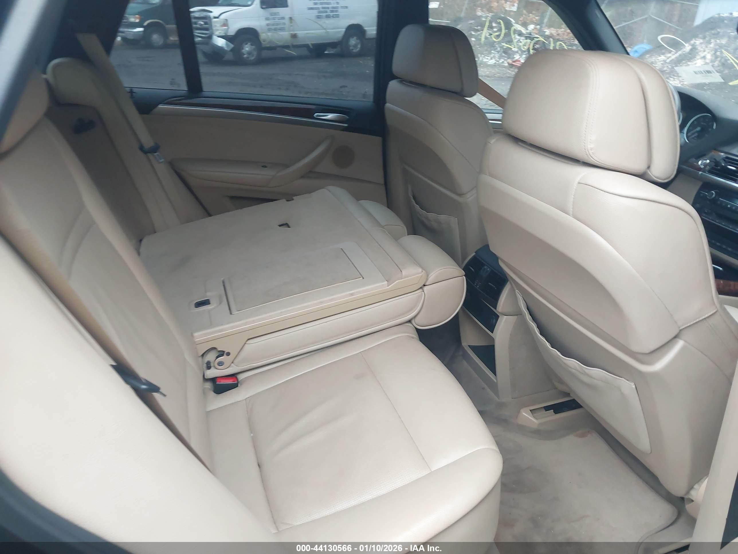 BMW X5 image 8