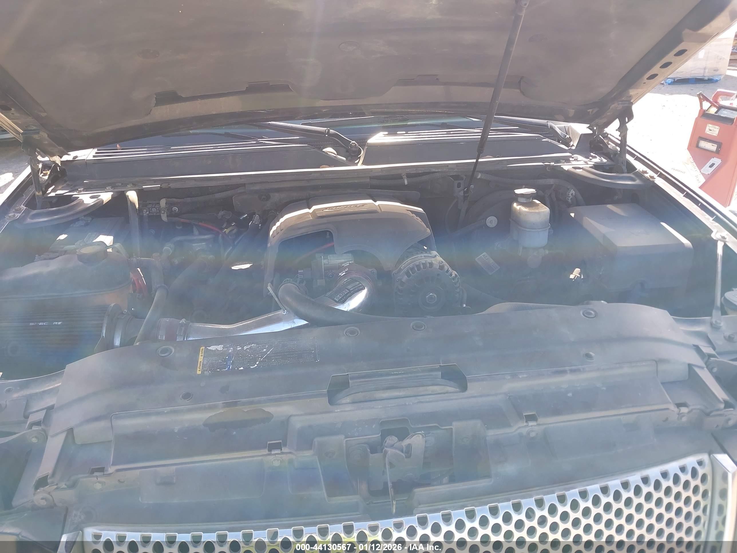 GMC YUKON image 10