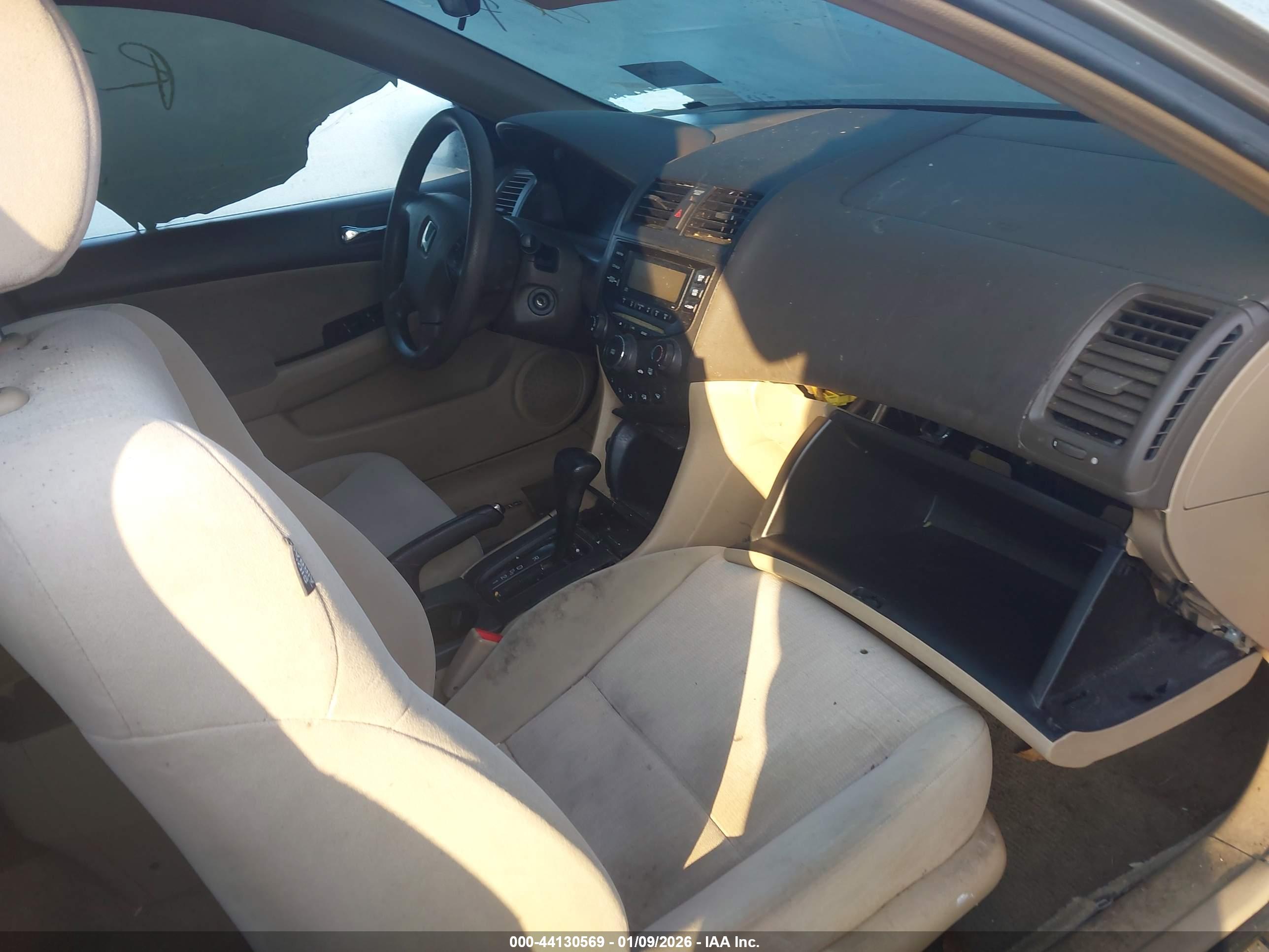 HONDA ACCORD image 5