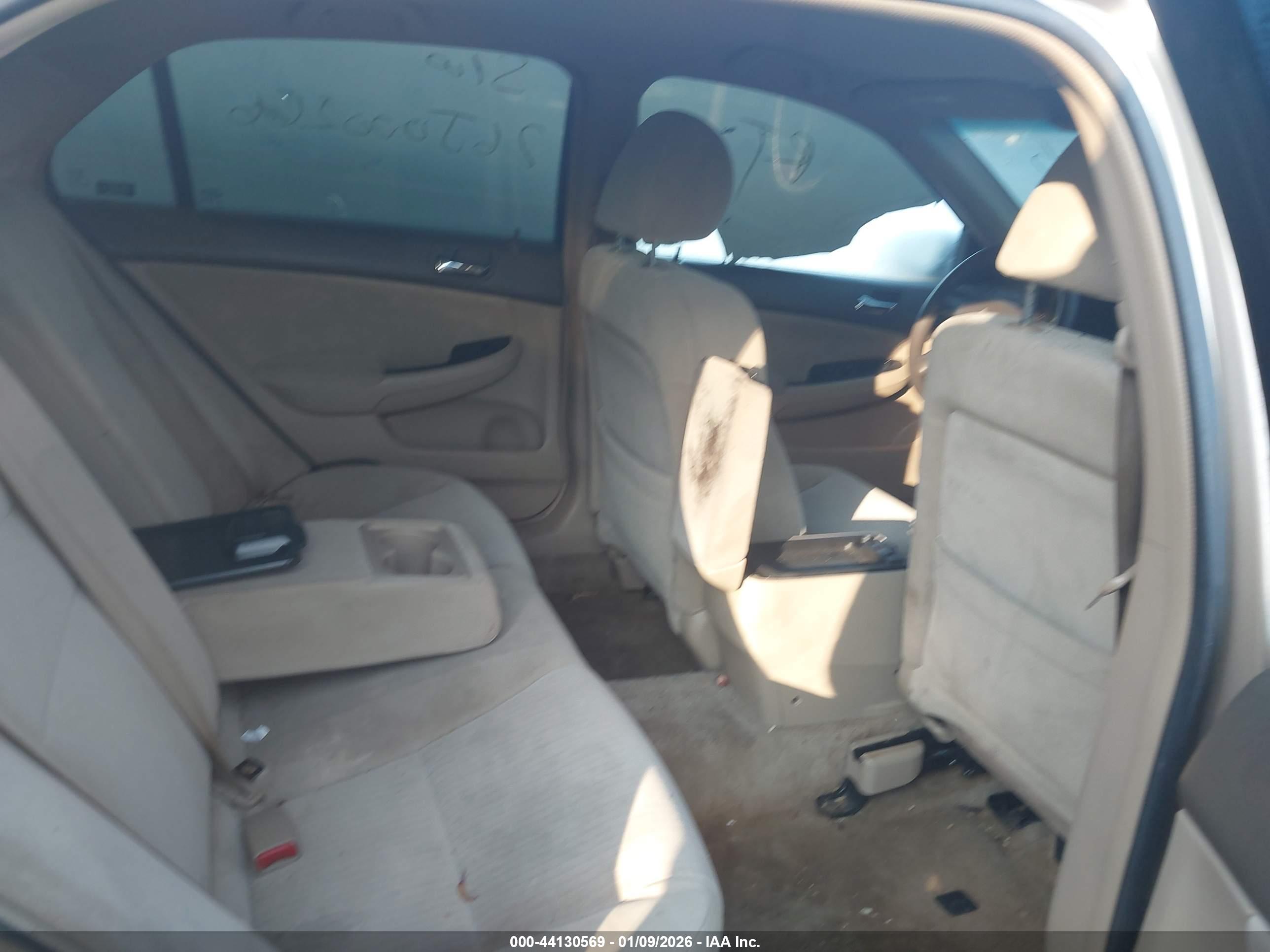 HONDA ACCORD image 8