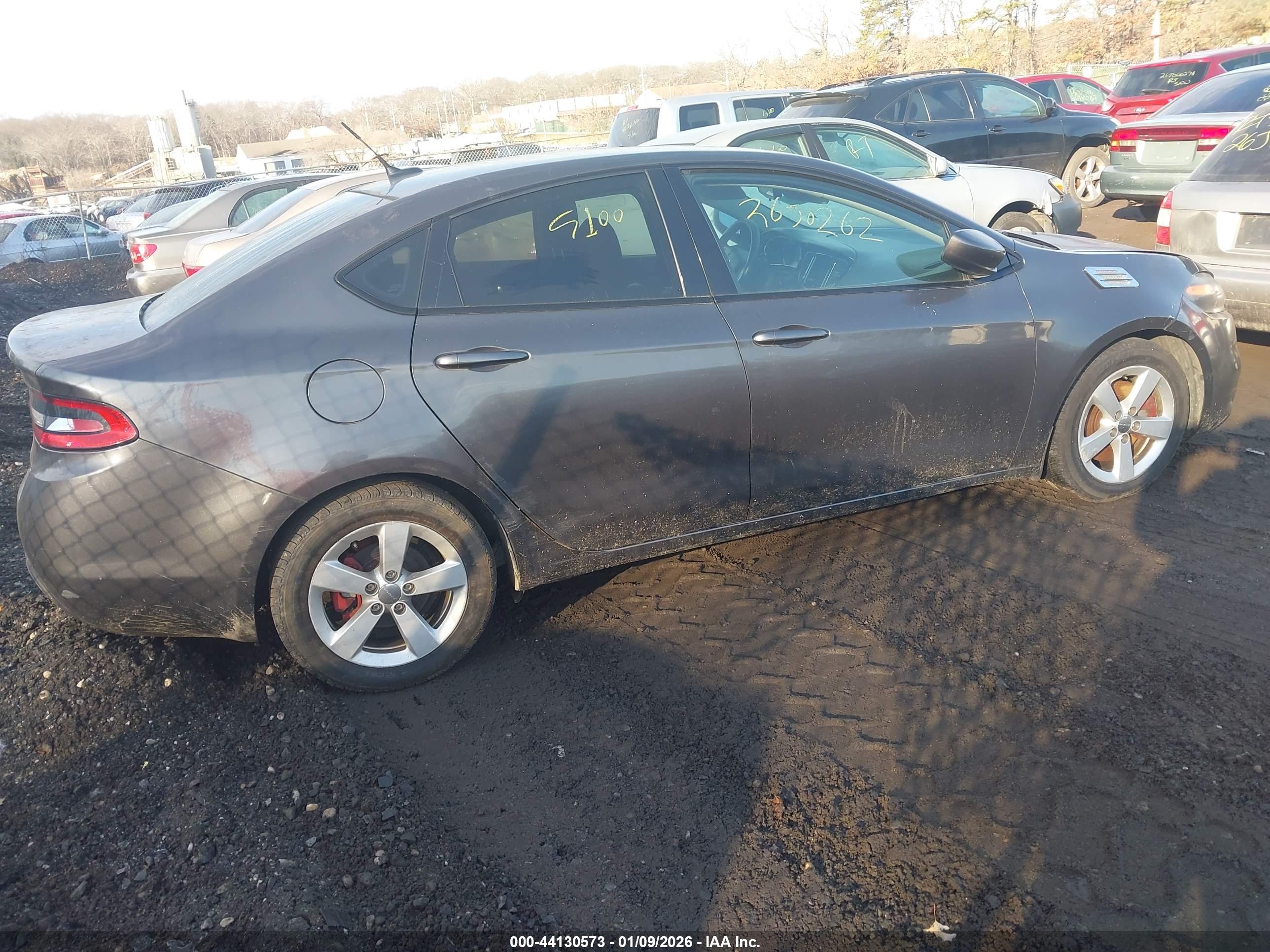 DODGE DART image 4