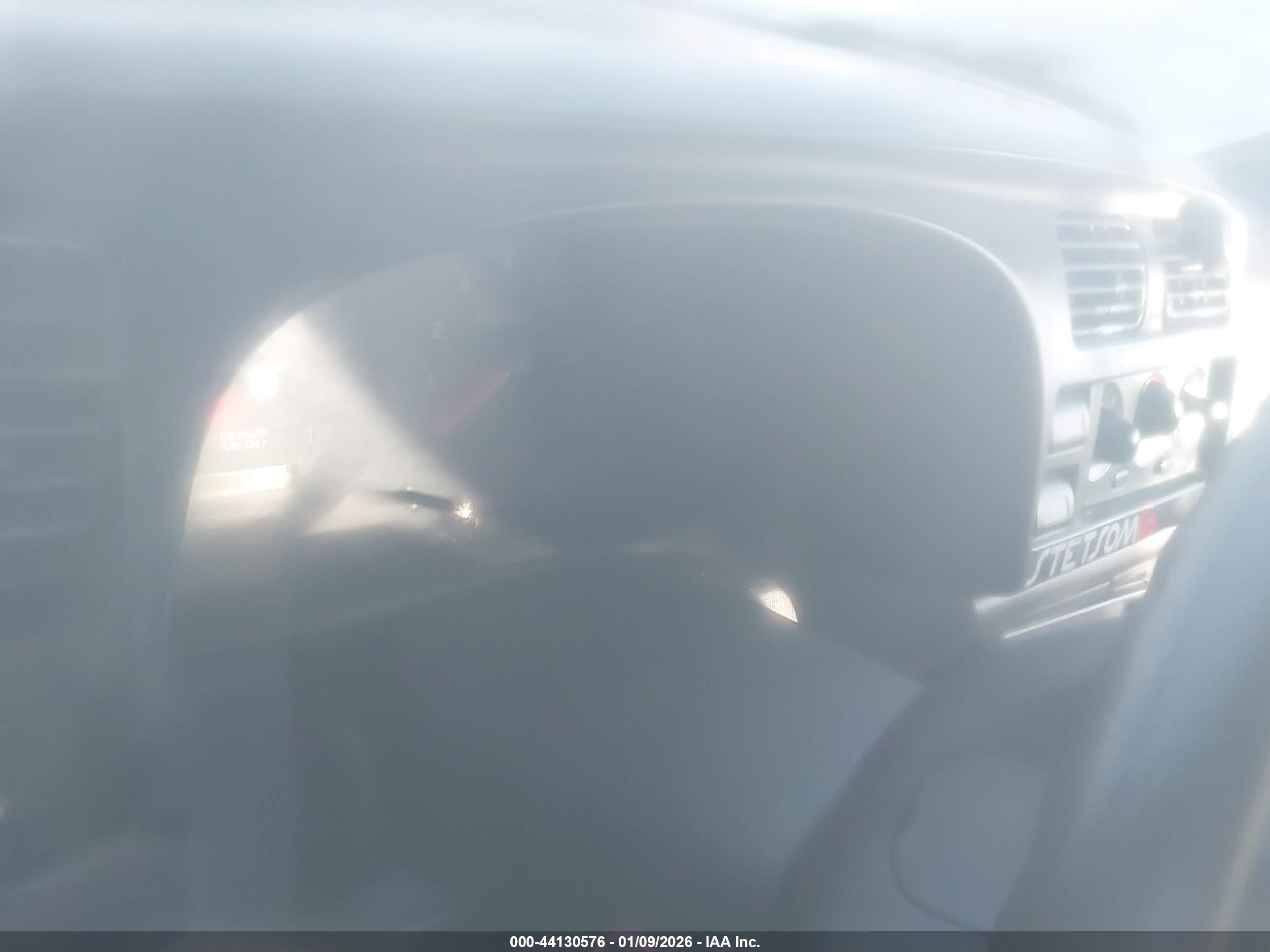 NISSAN XTERRA image 7