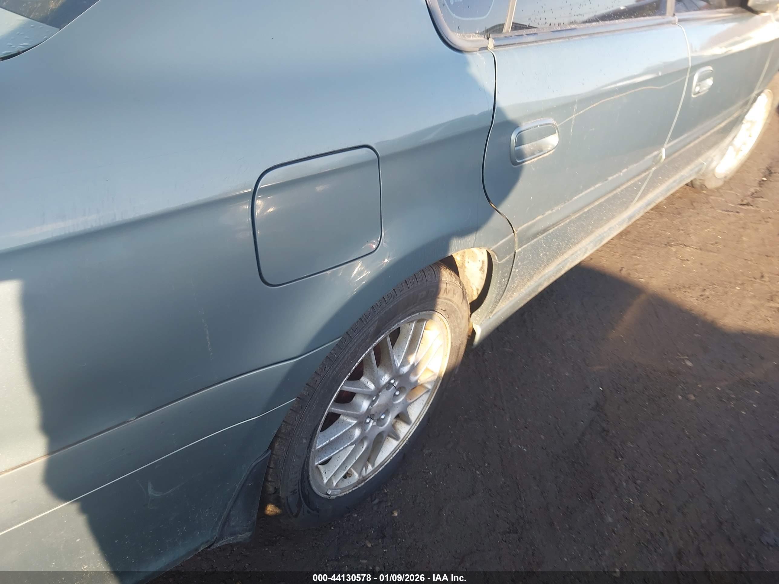 SUBARU LEGACY image 6