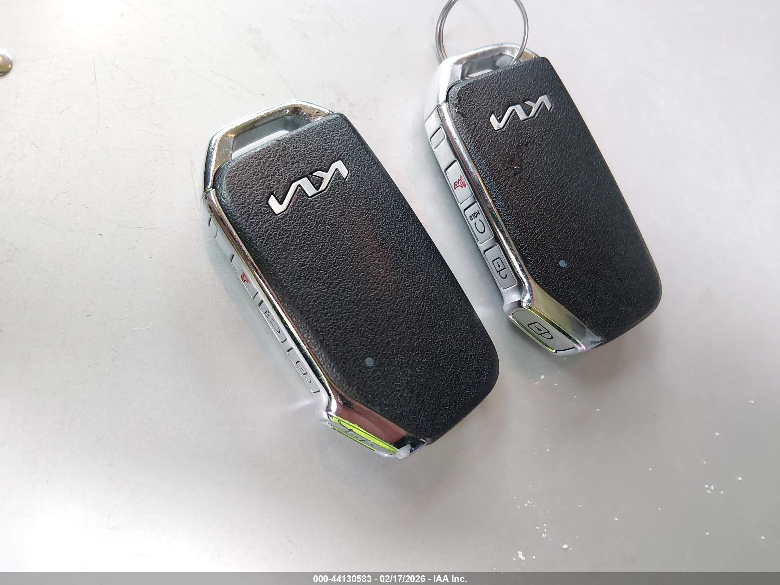 KIA EV6 image 11