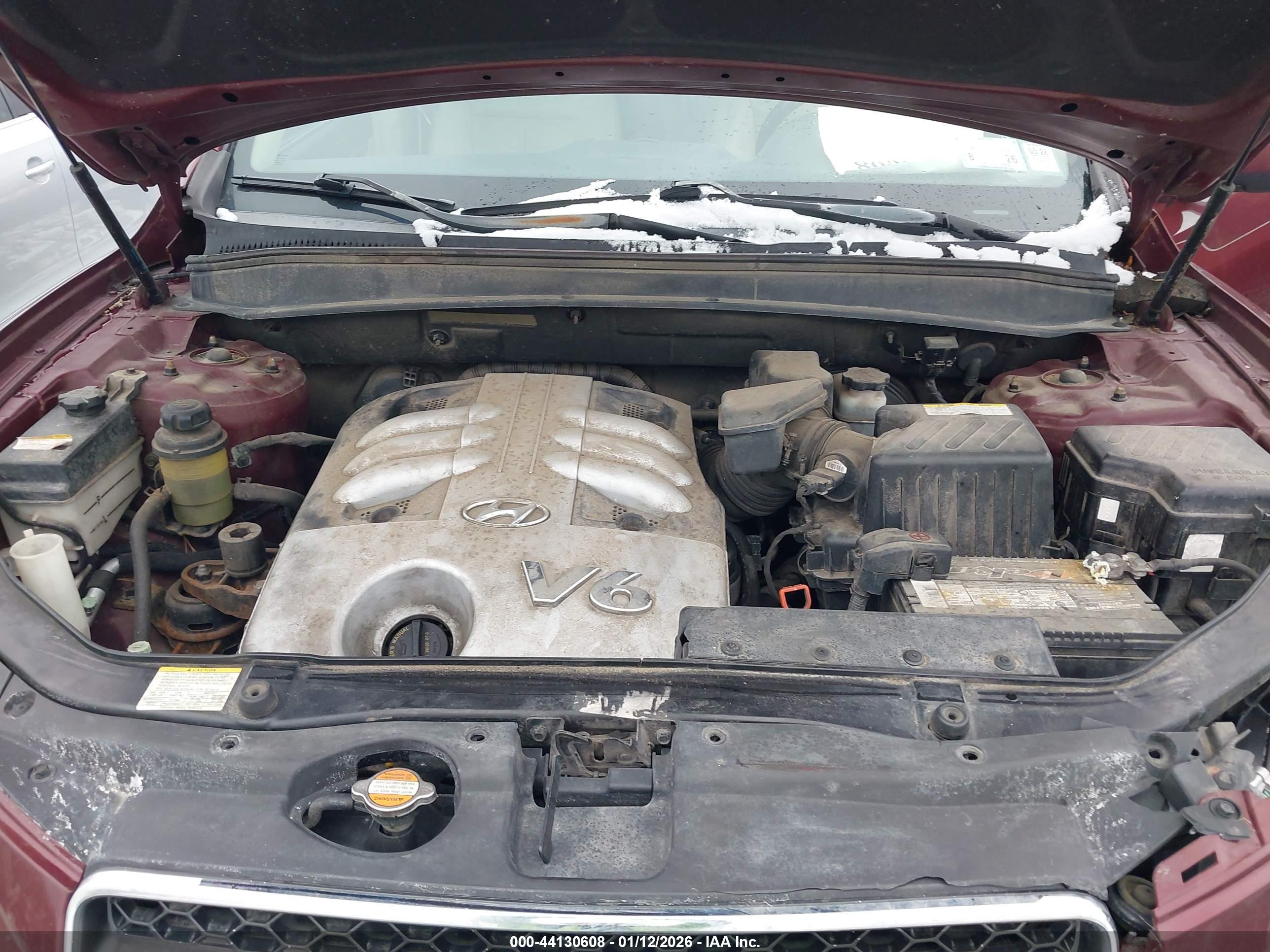 HYUNDAI SANTA image 10