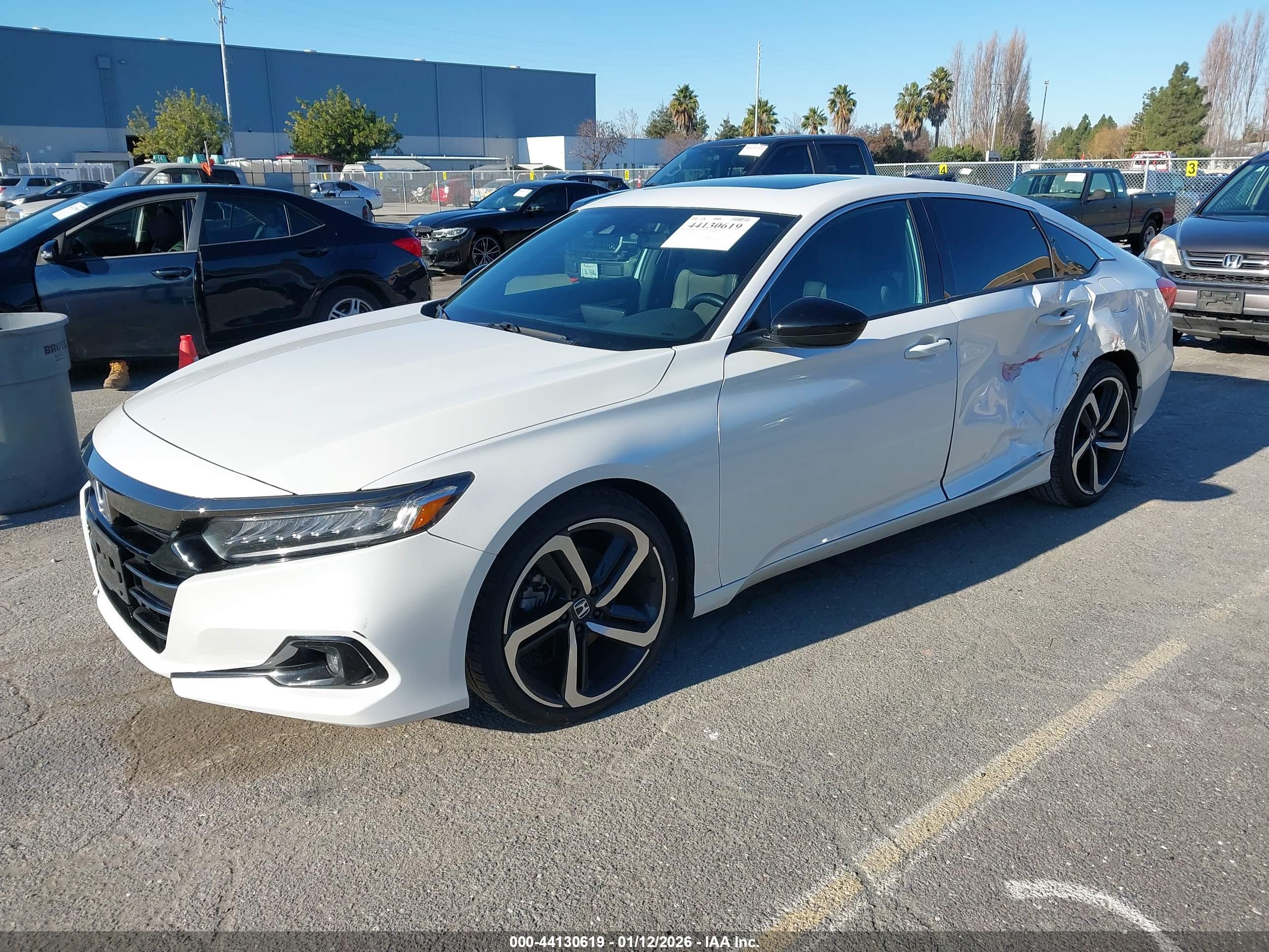 HONDA ACCORD image 2