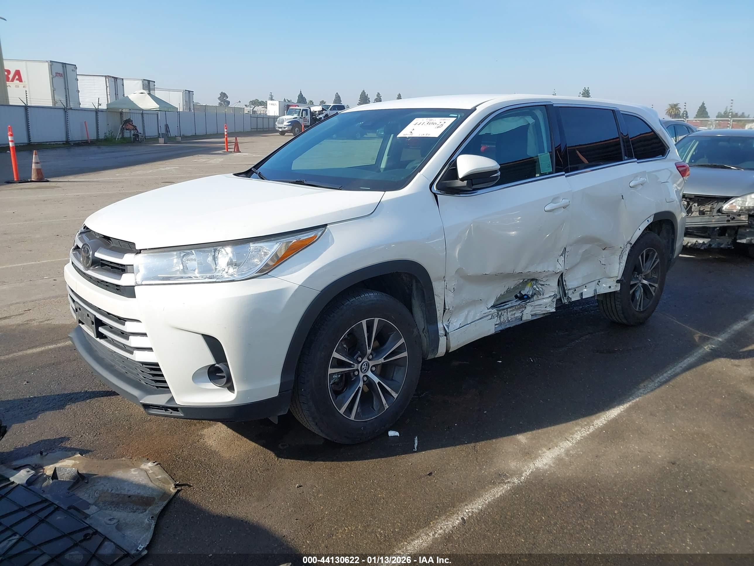 TOYOTA HIGHLANDER image 2