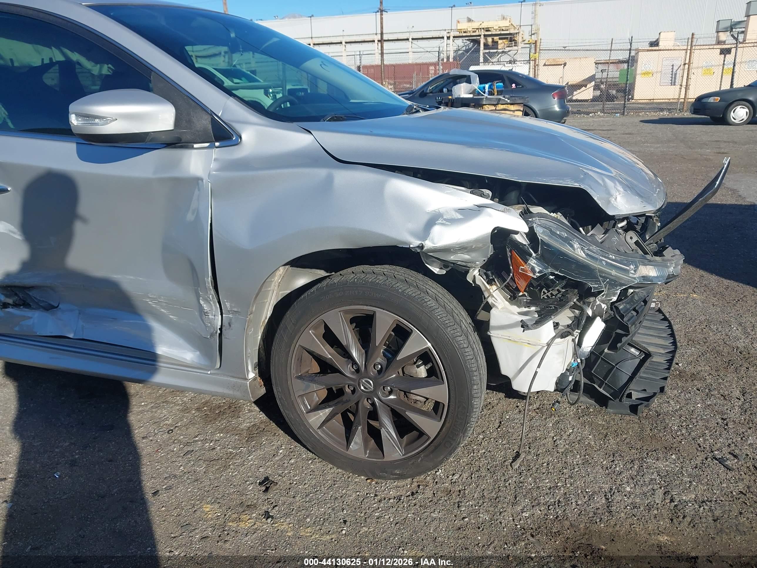NISSAN SENTRA image 6