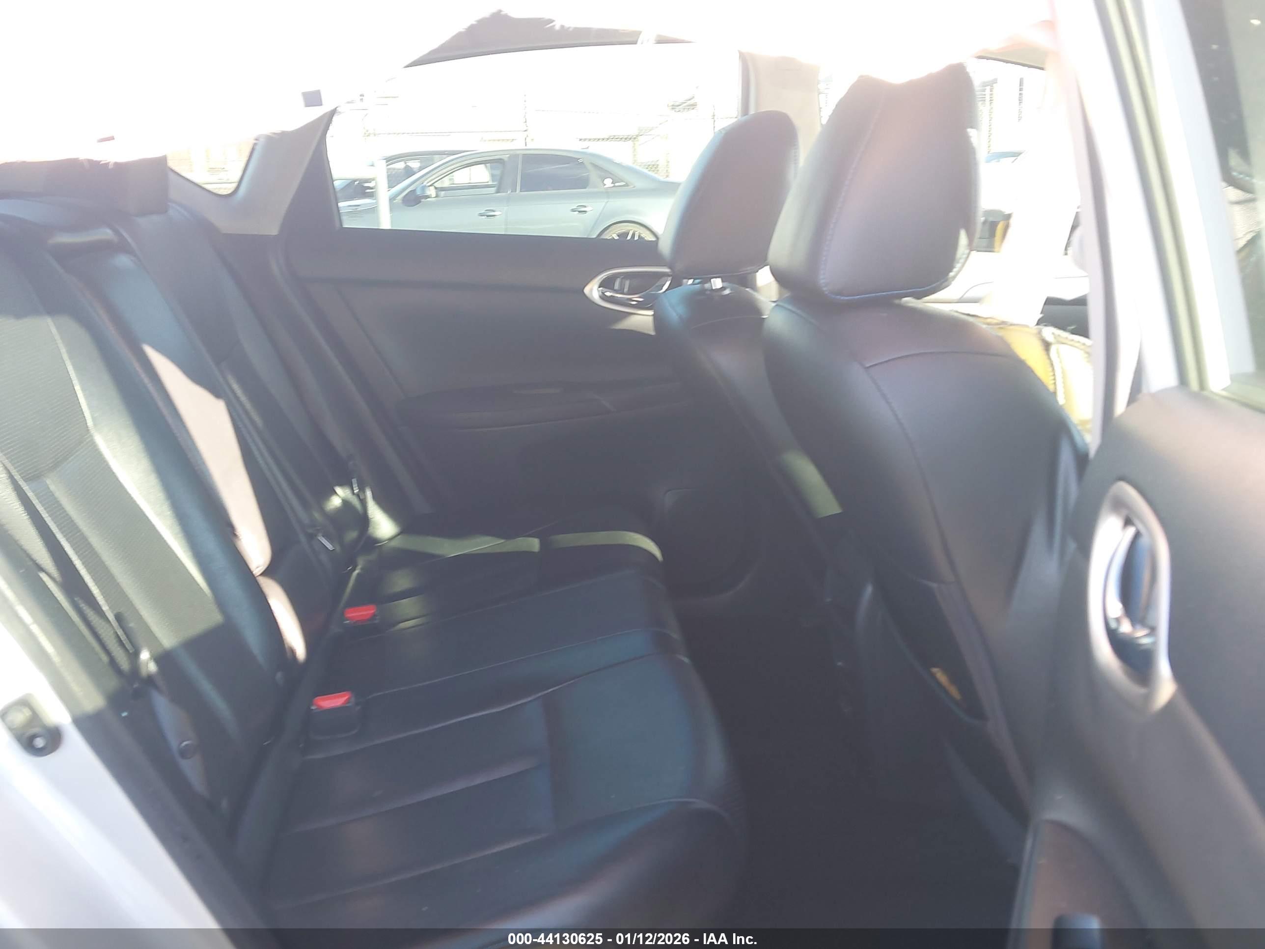 NISSAN SENTRA image 8