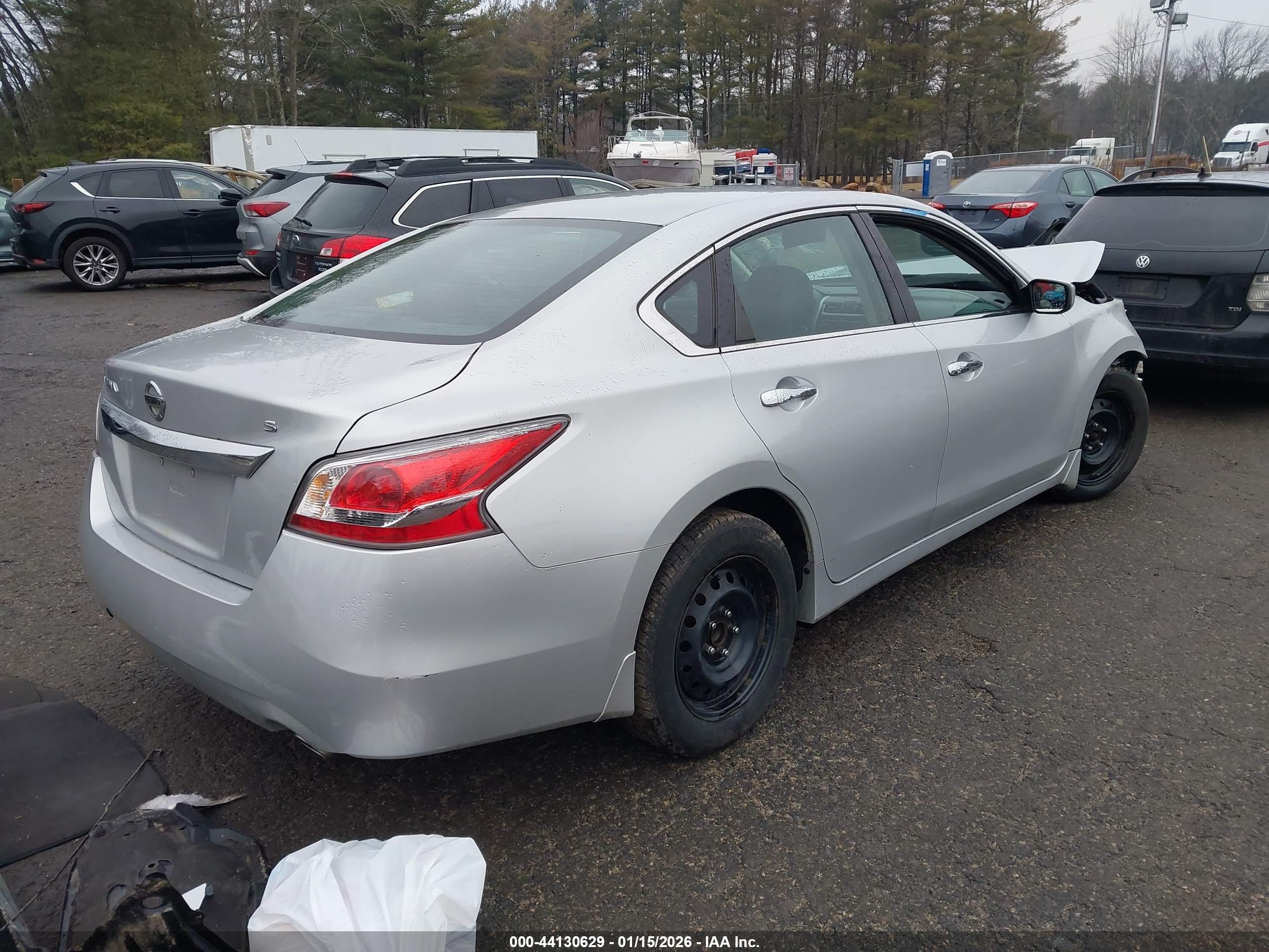 NISSAN ALTIMA image 4