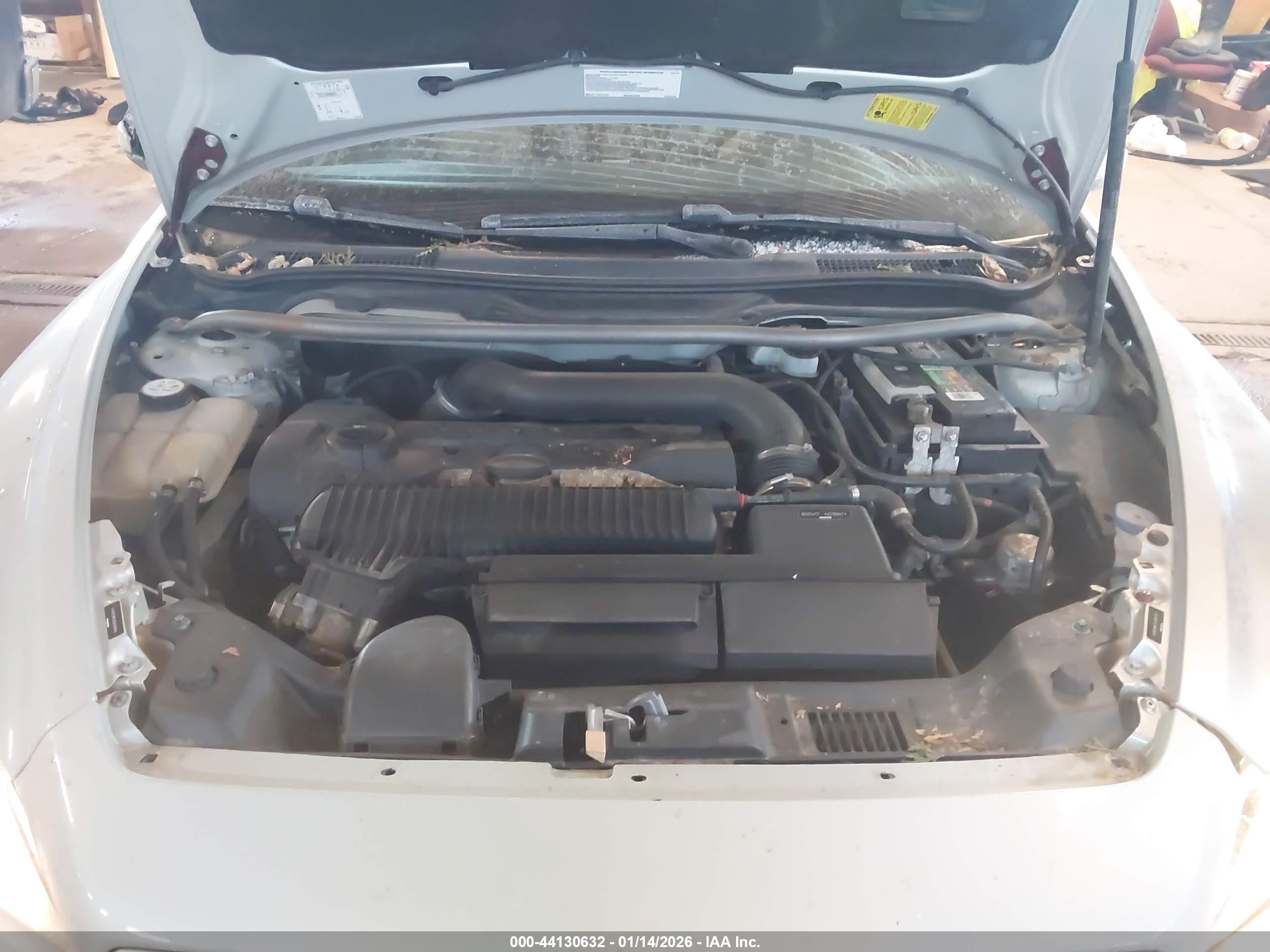 VOLVO C30 image 10