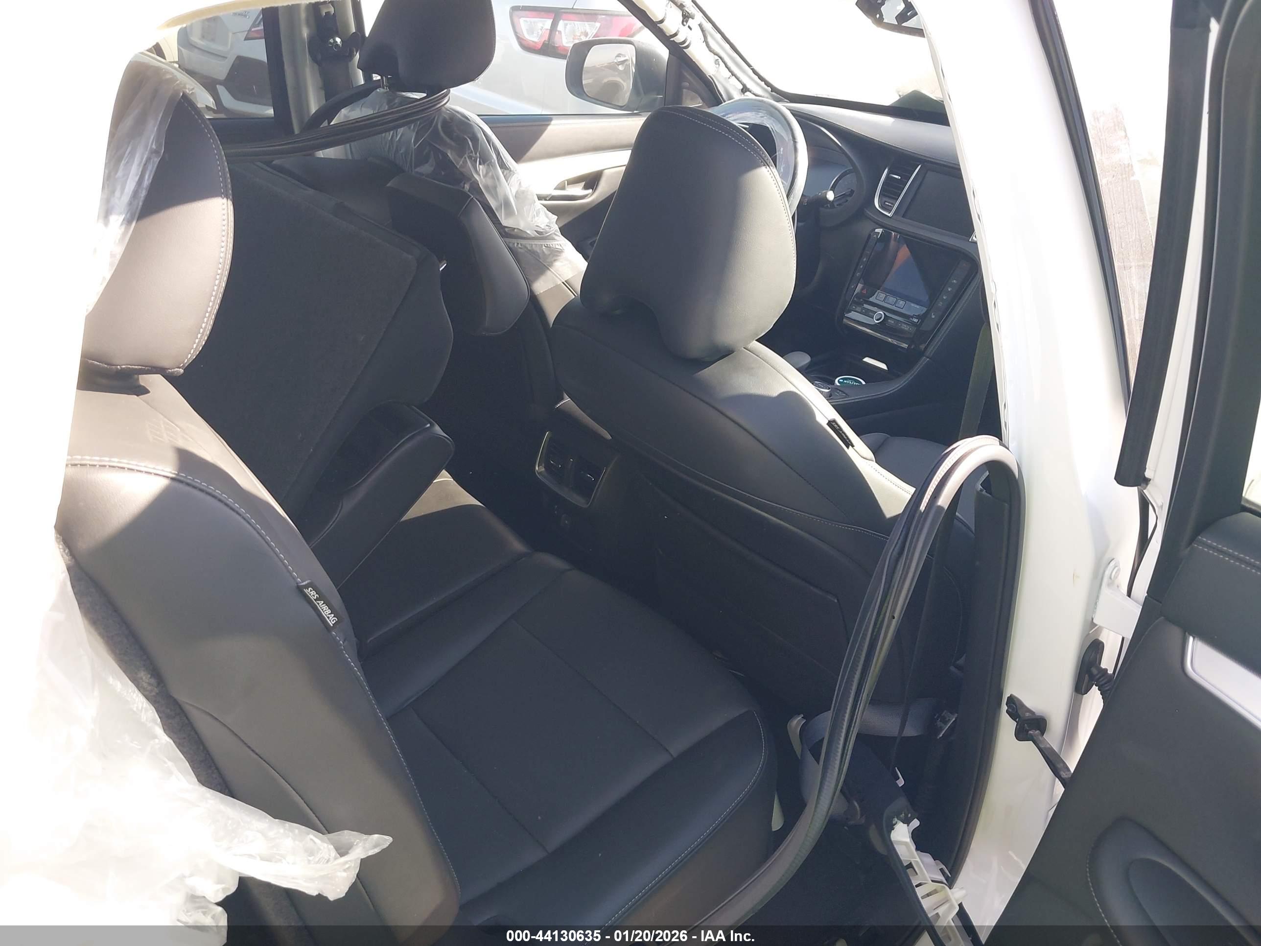 INFINITI QX50 image 8
