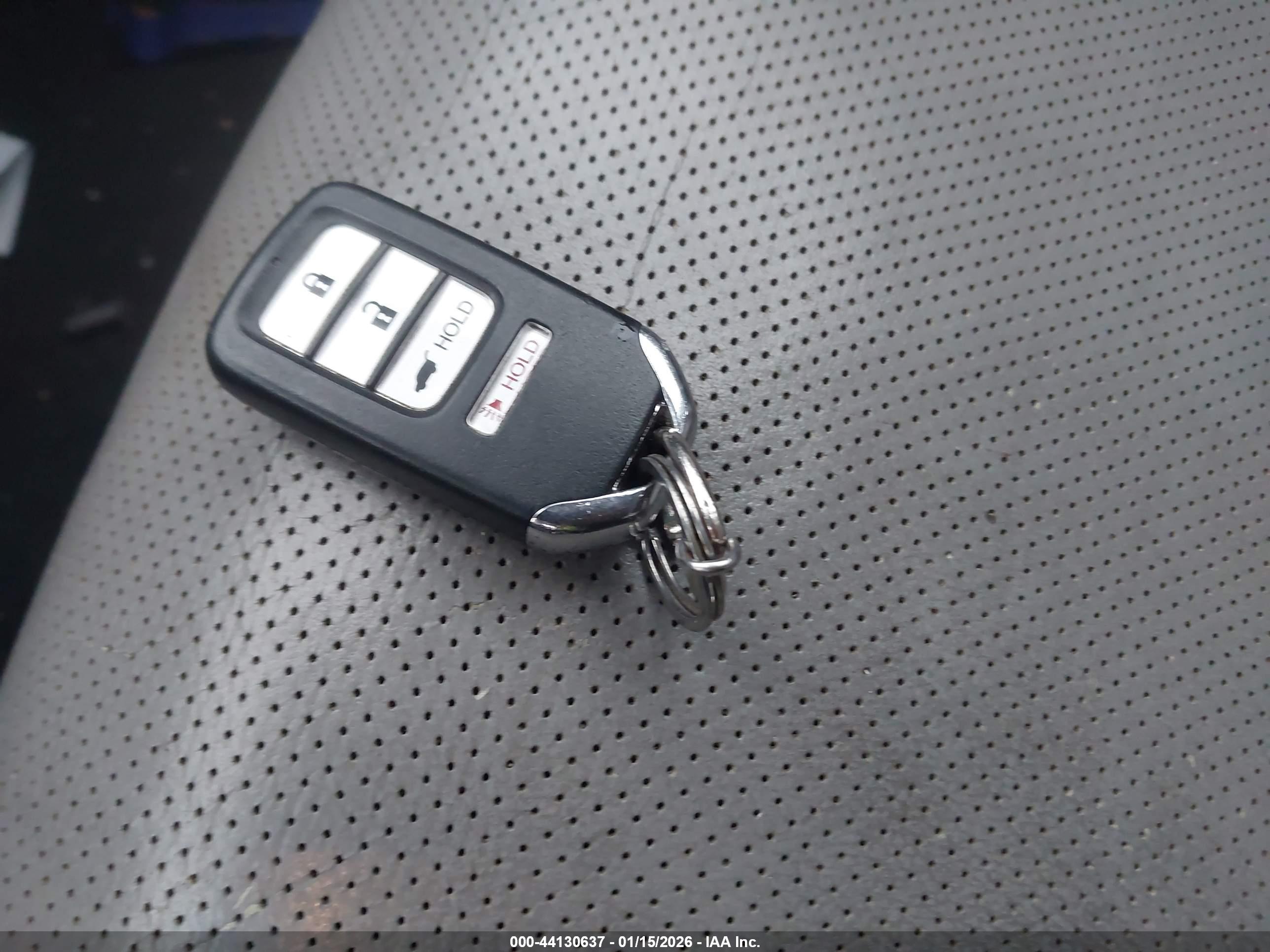 HONDA CR-V image 11