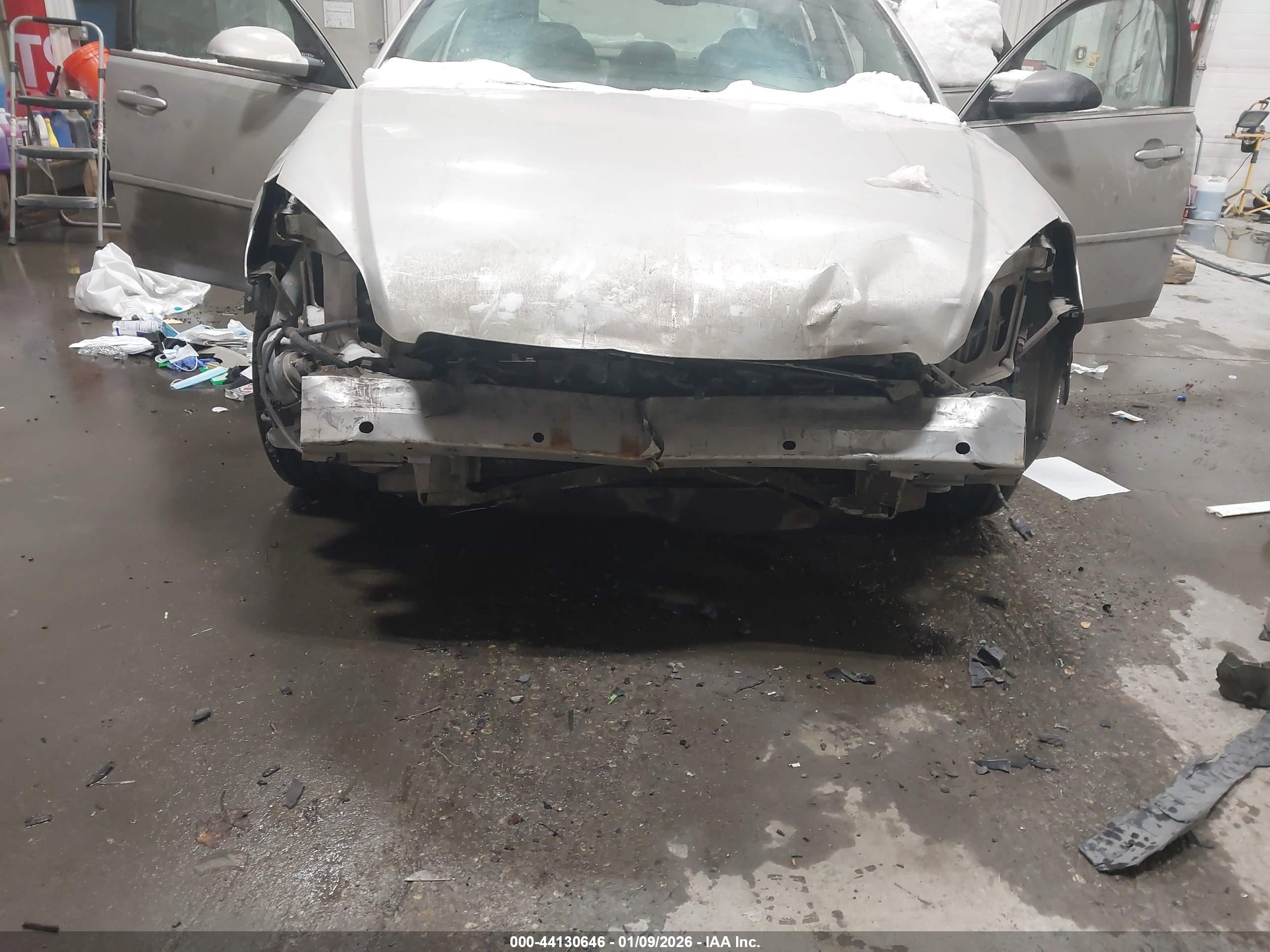 CHEVROLET IMPALA image 6