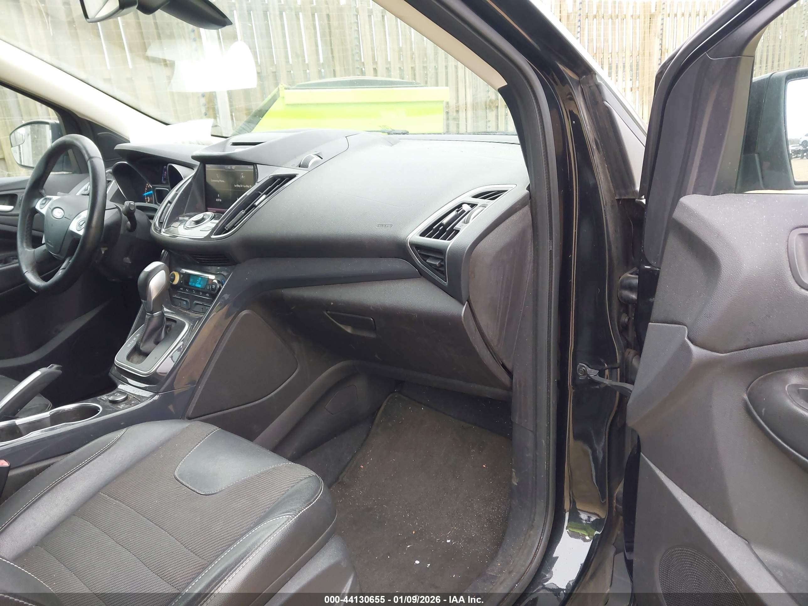 FORD ESCAPE image 5
