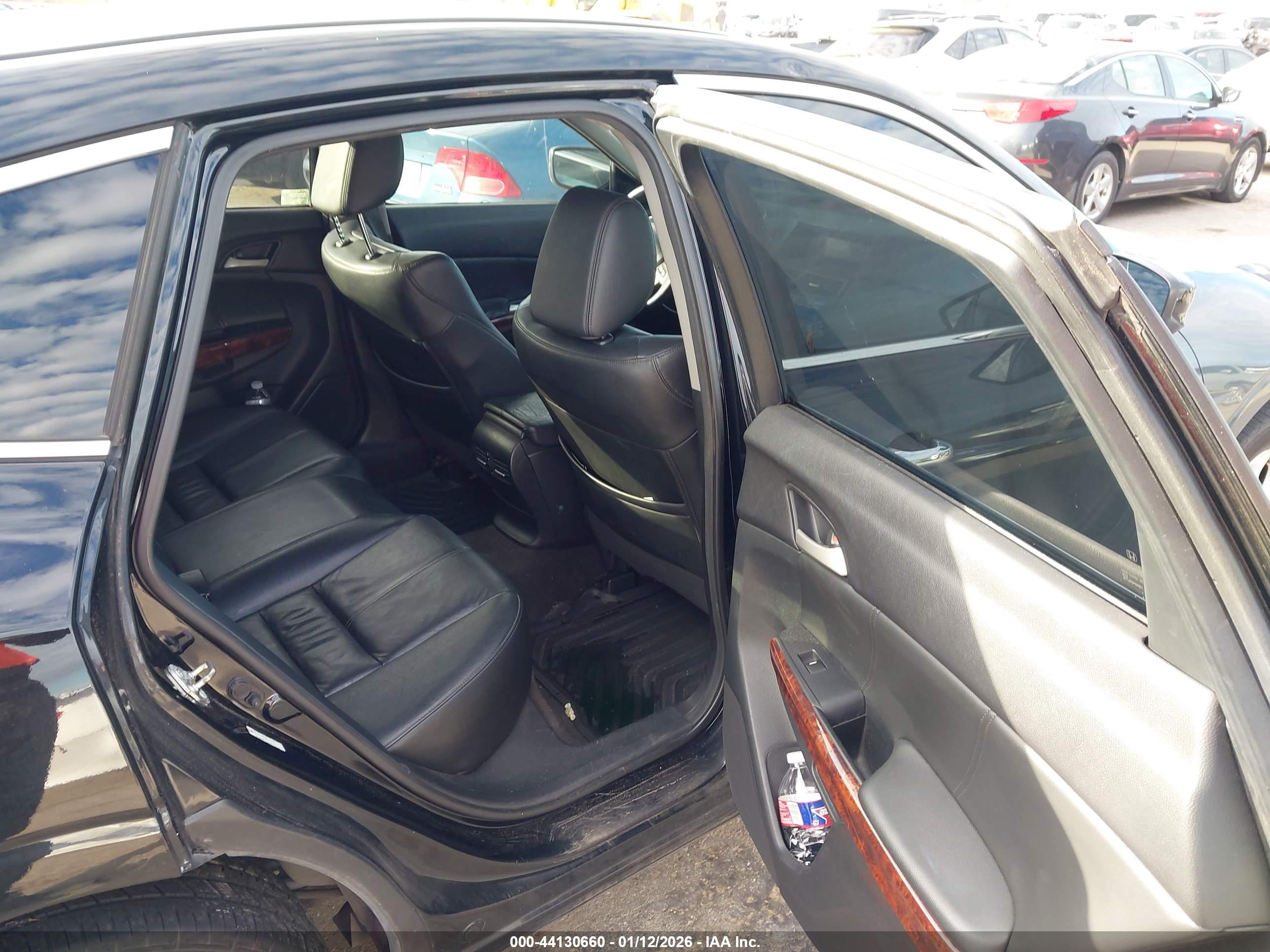 HONDA ACCORD image 8
