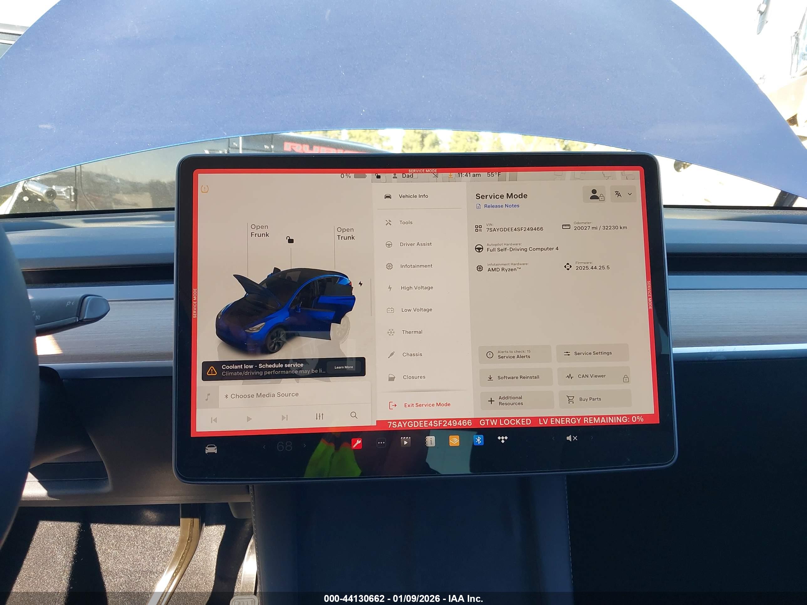 TESLA MODEL image 7