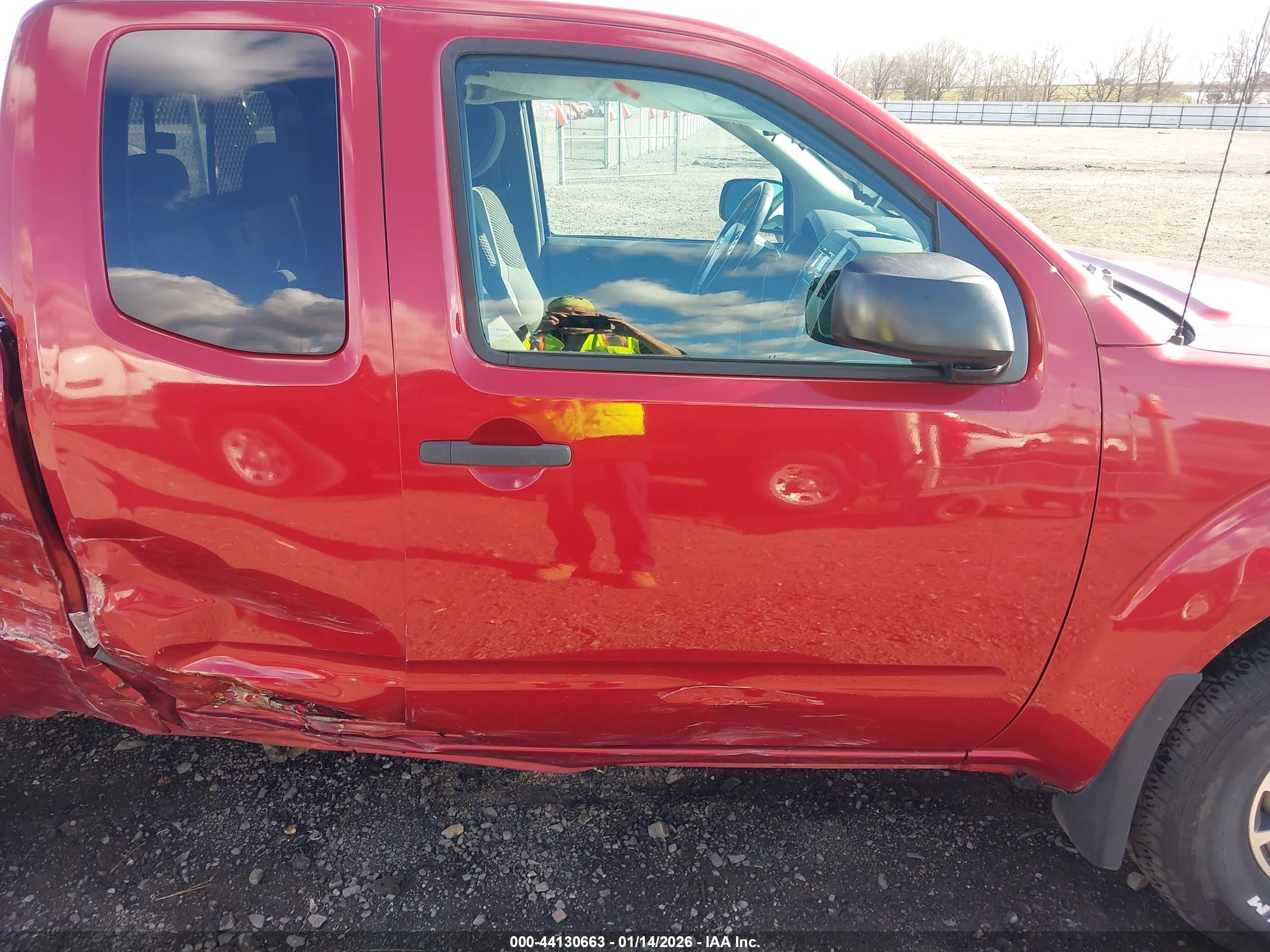 NISSAN FRONTIER image 6