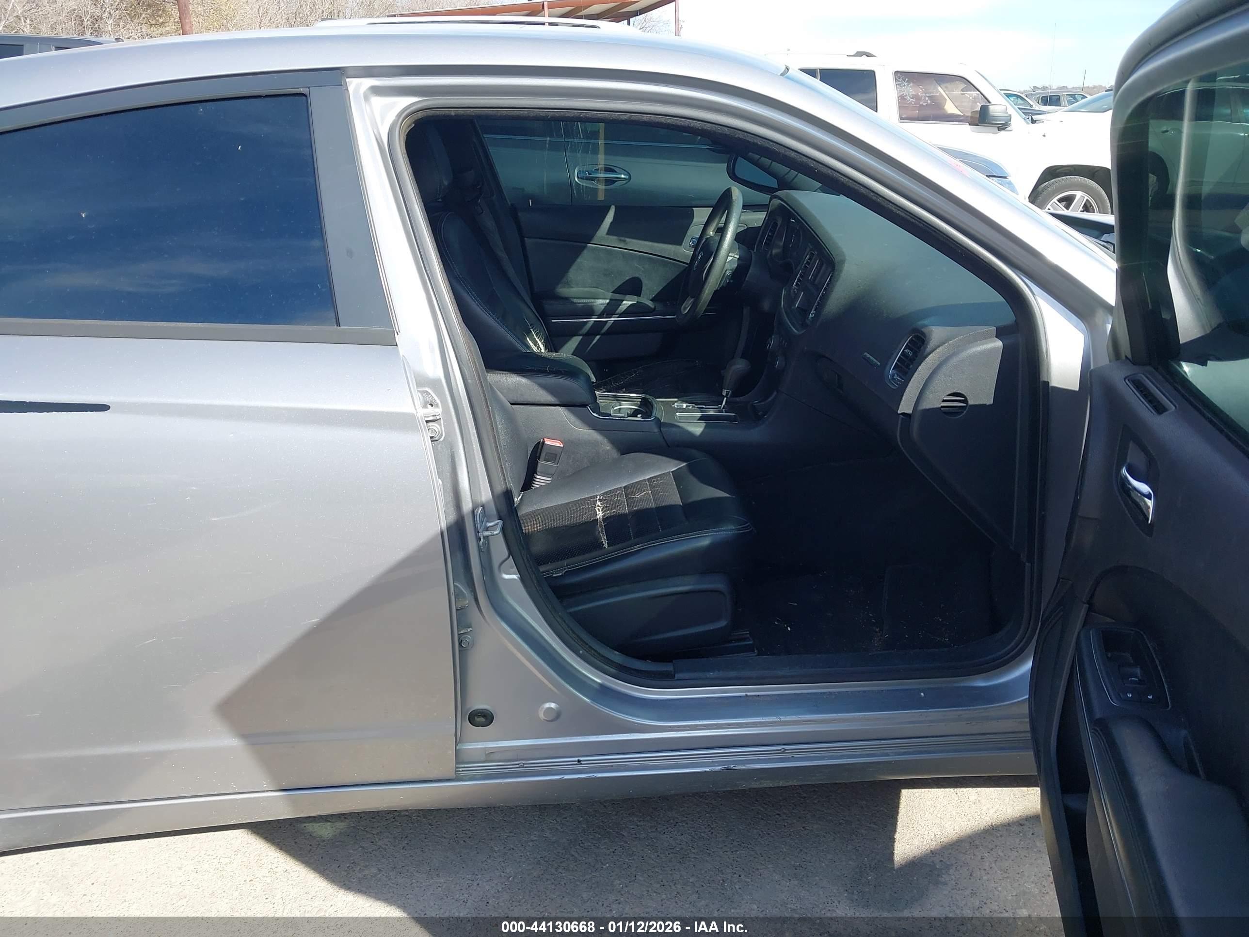 DODGE CHARGER image 5