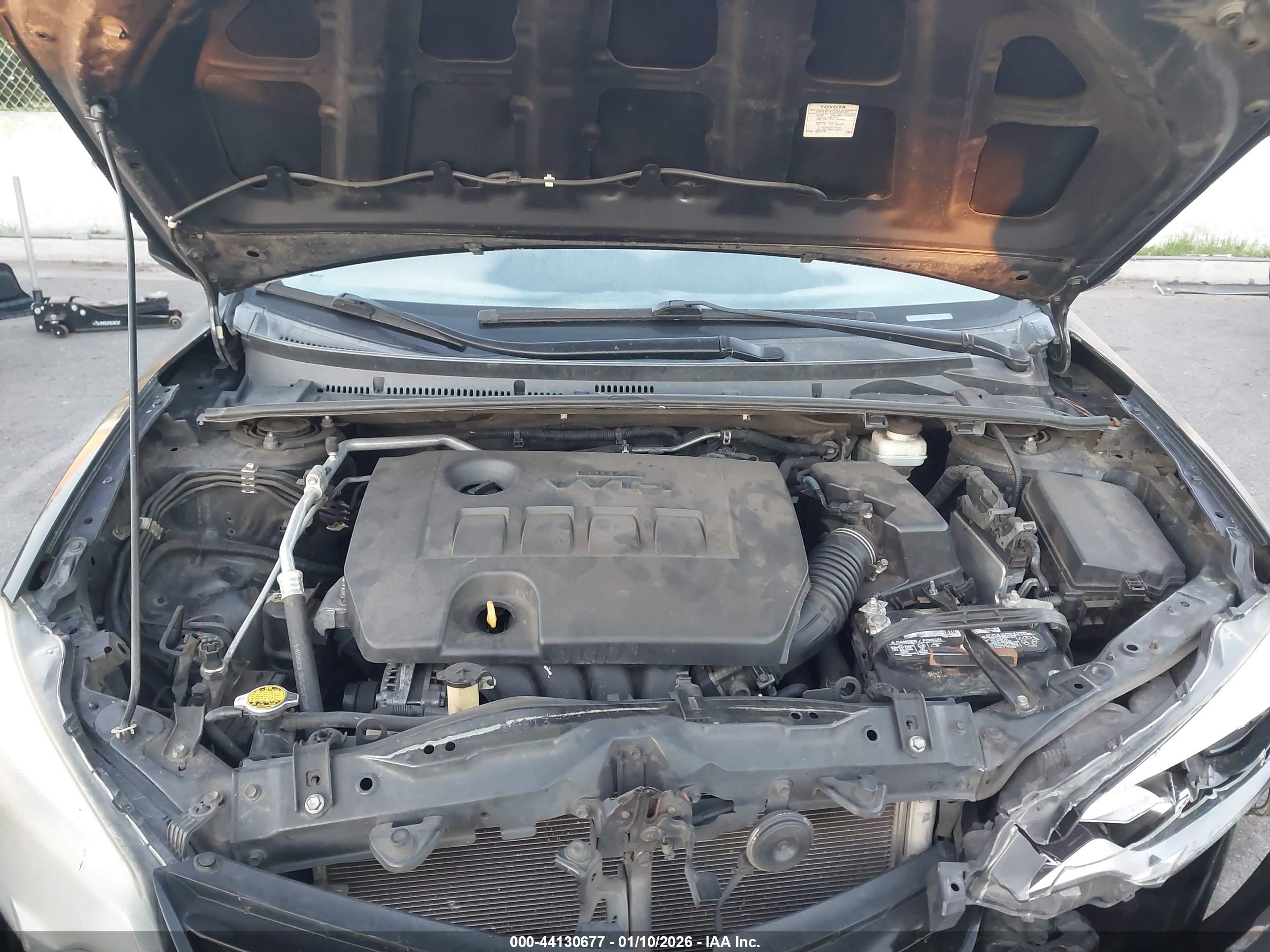 TOYOTA COROLLA image 10