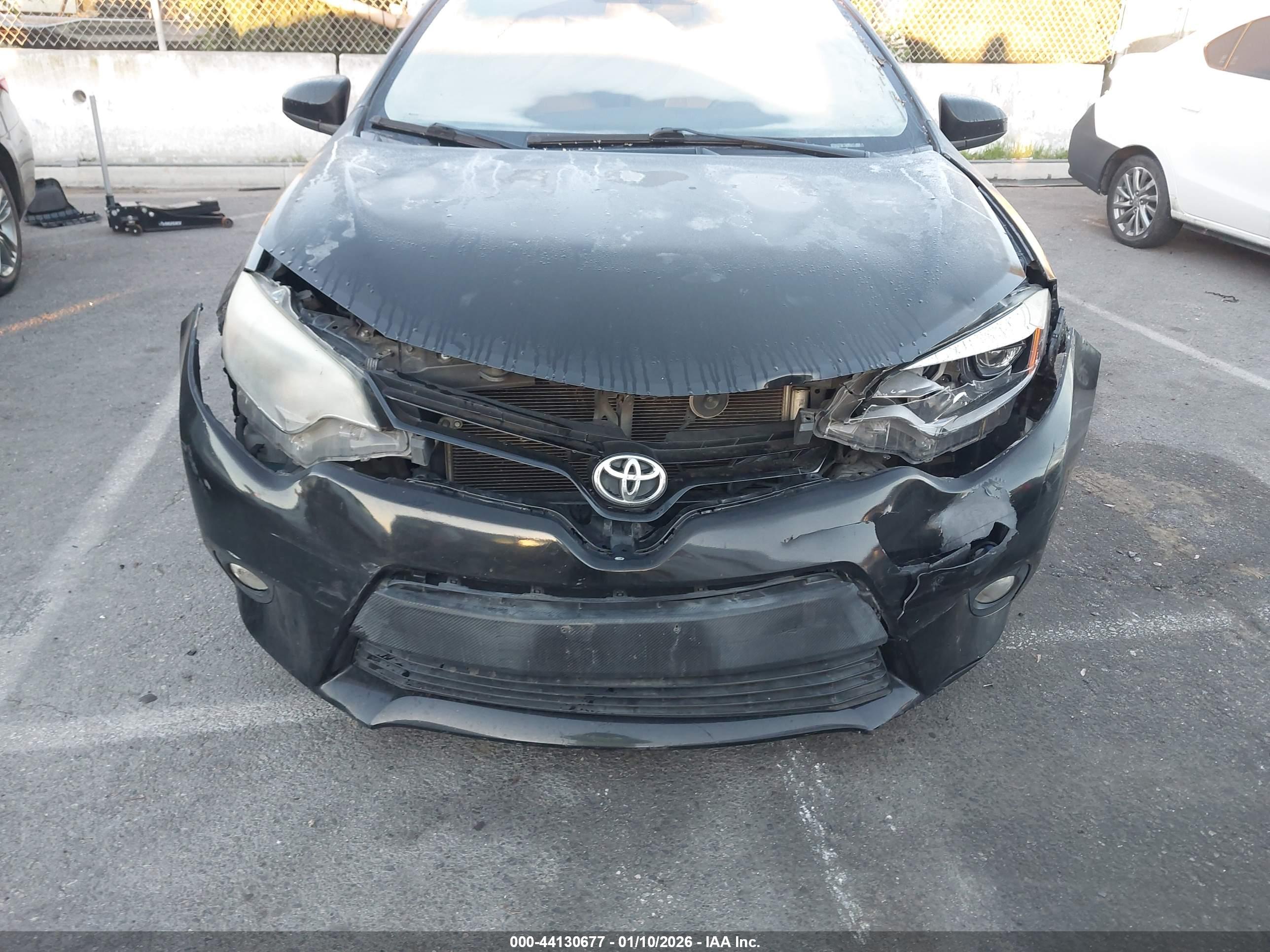 TOYOTA COROLLA image 6
