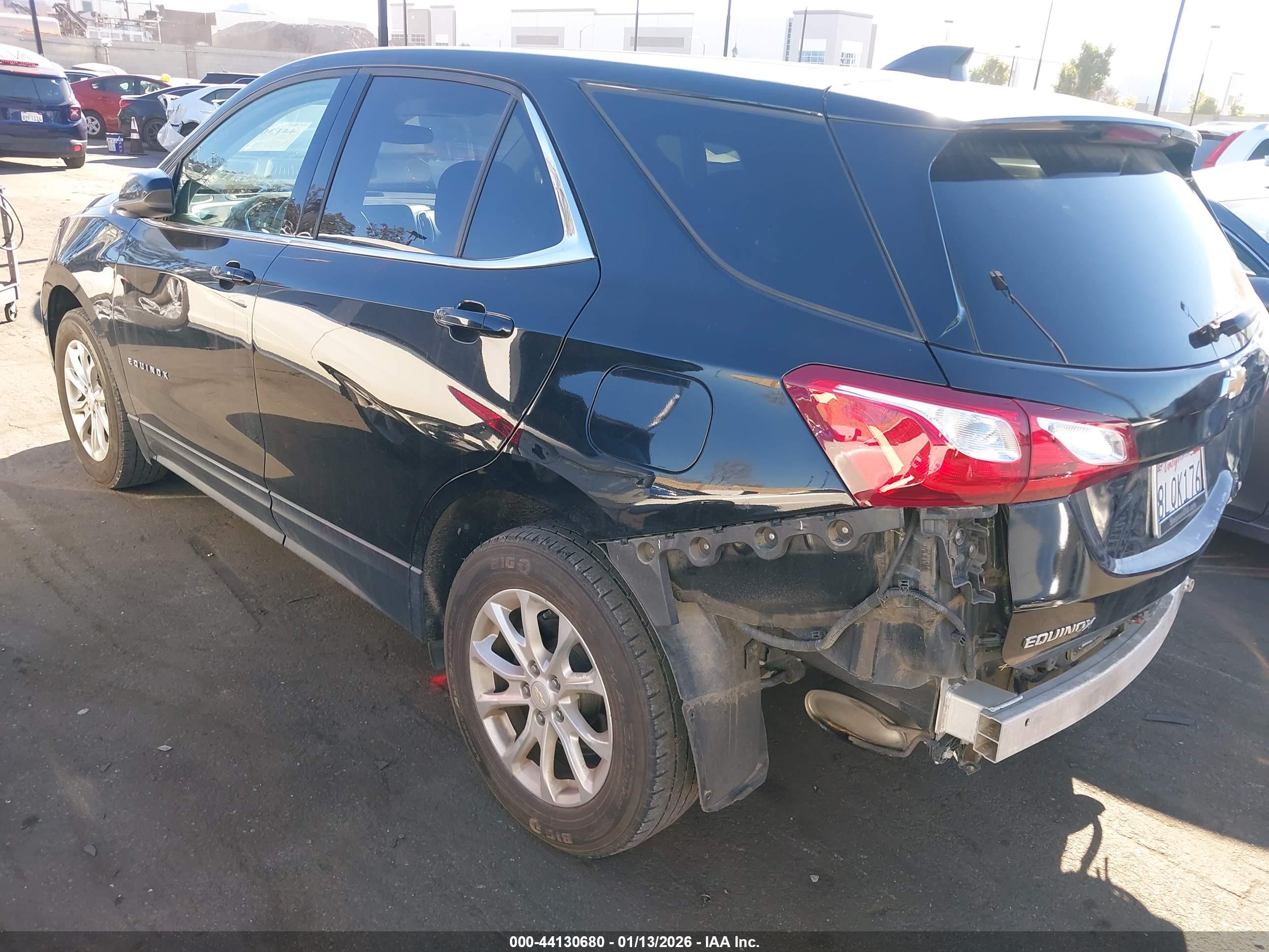 CHEVROLET EQUINOX image 3