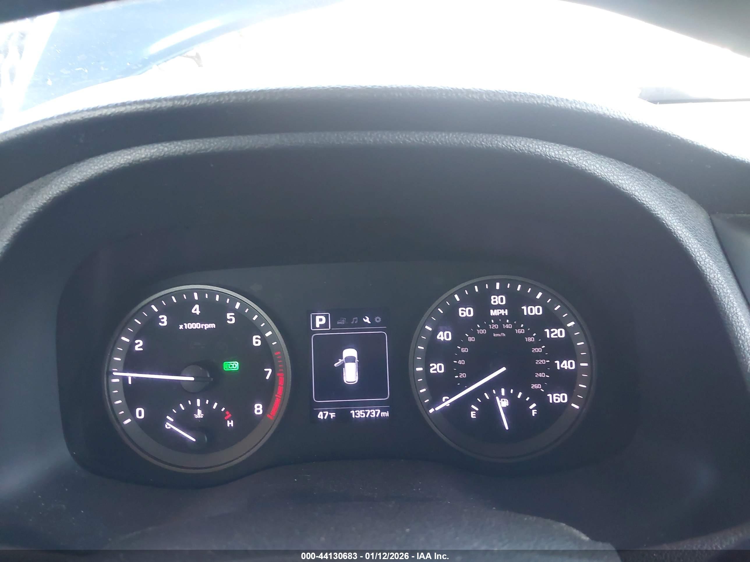 HYUNDAI TUCSON image 7