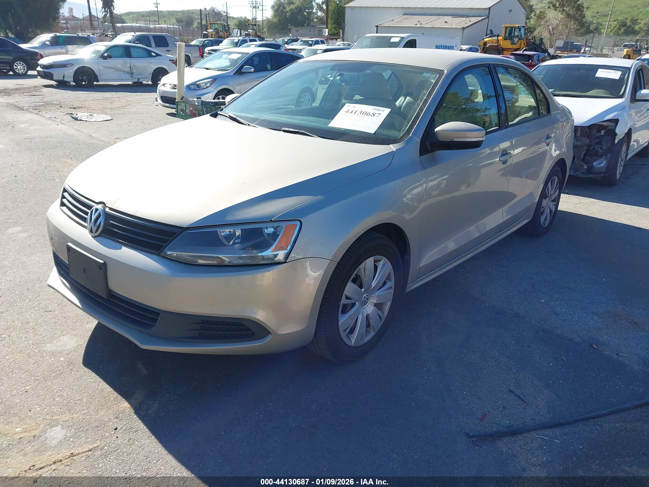 VOLKSWAGEN JETTA image 2