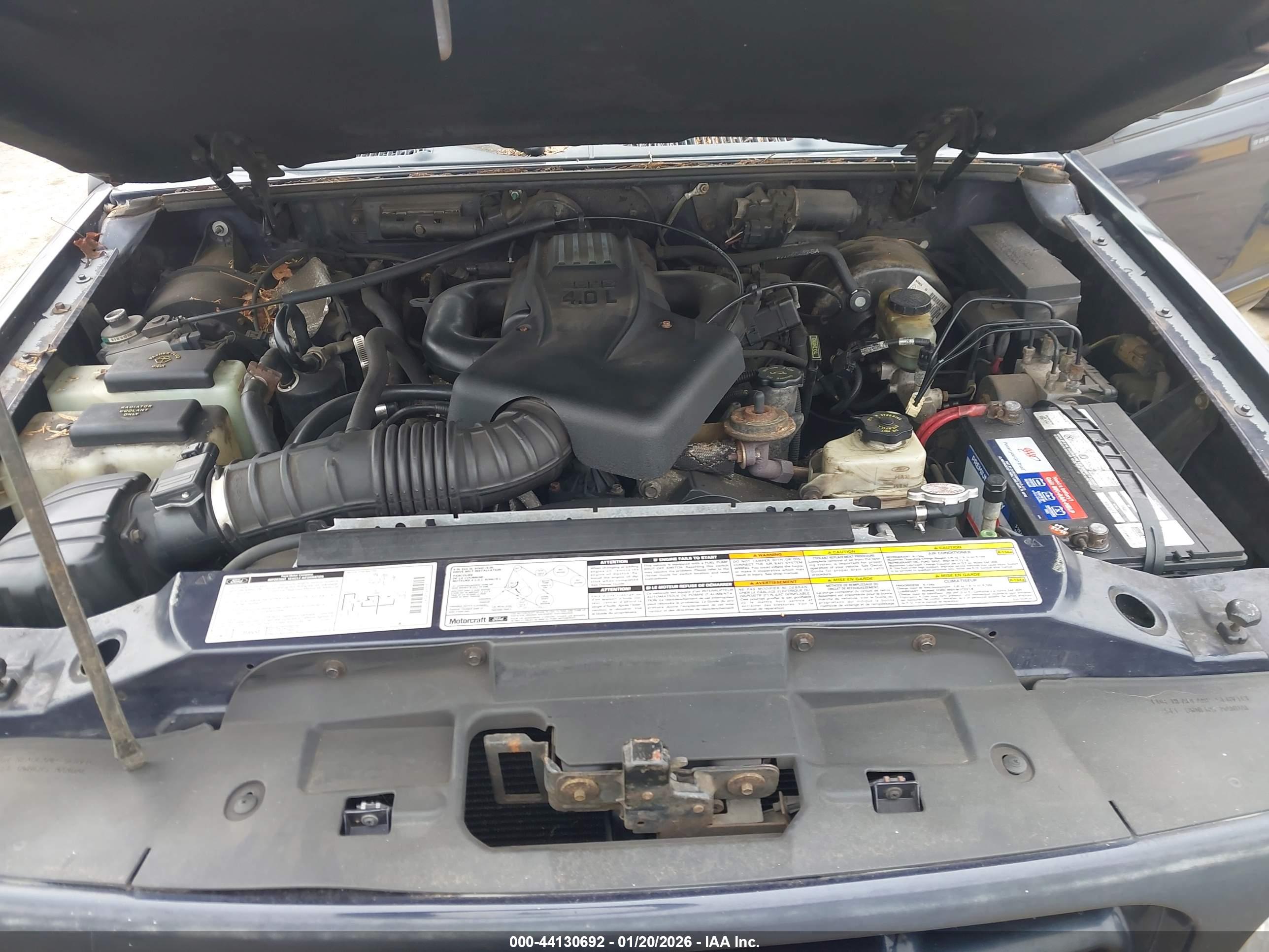 FORD EXPLORER image 10