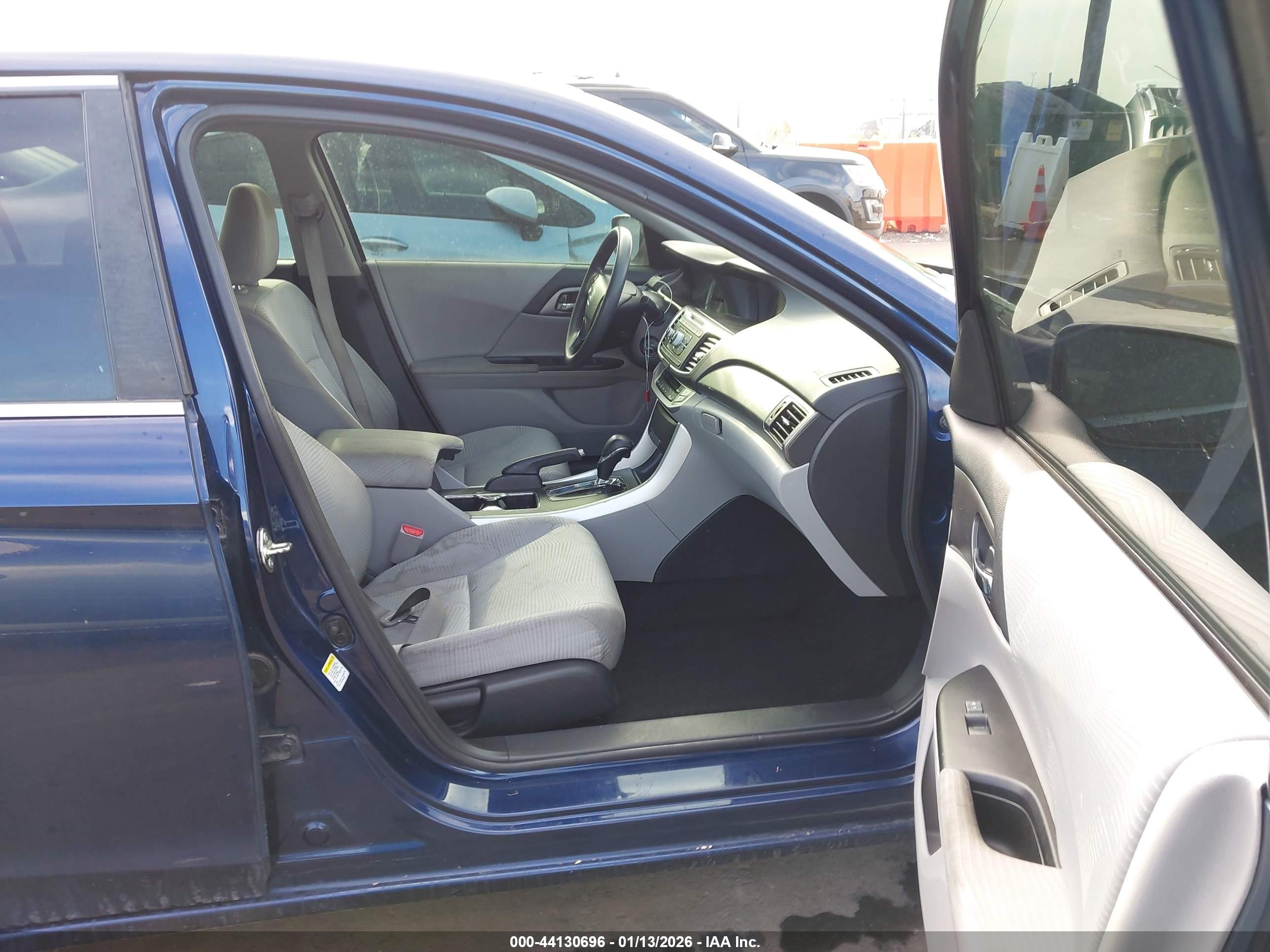 HONDA ACCORD image 5
