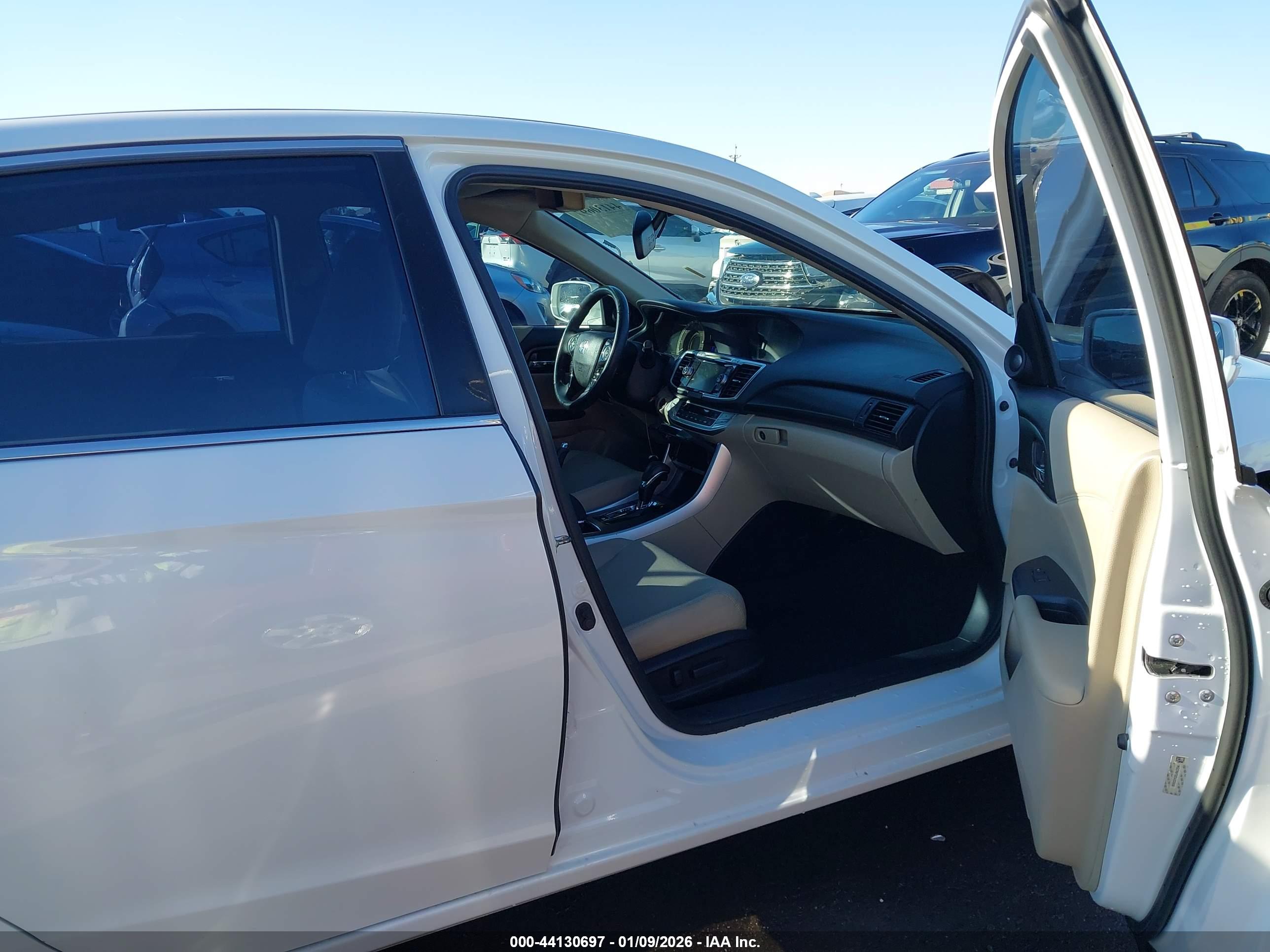 HONDA ACCORD image 5