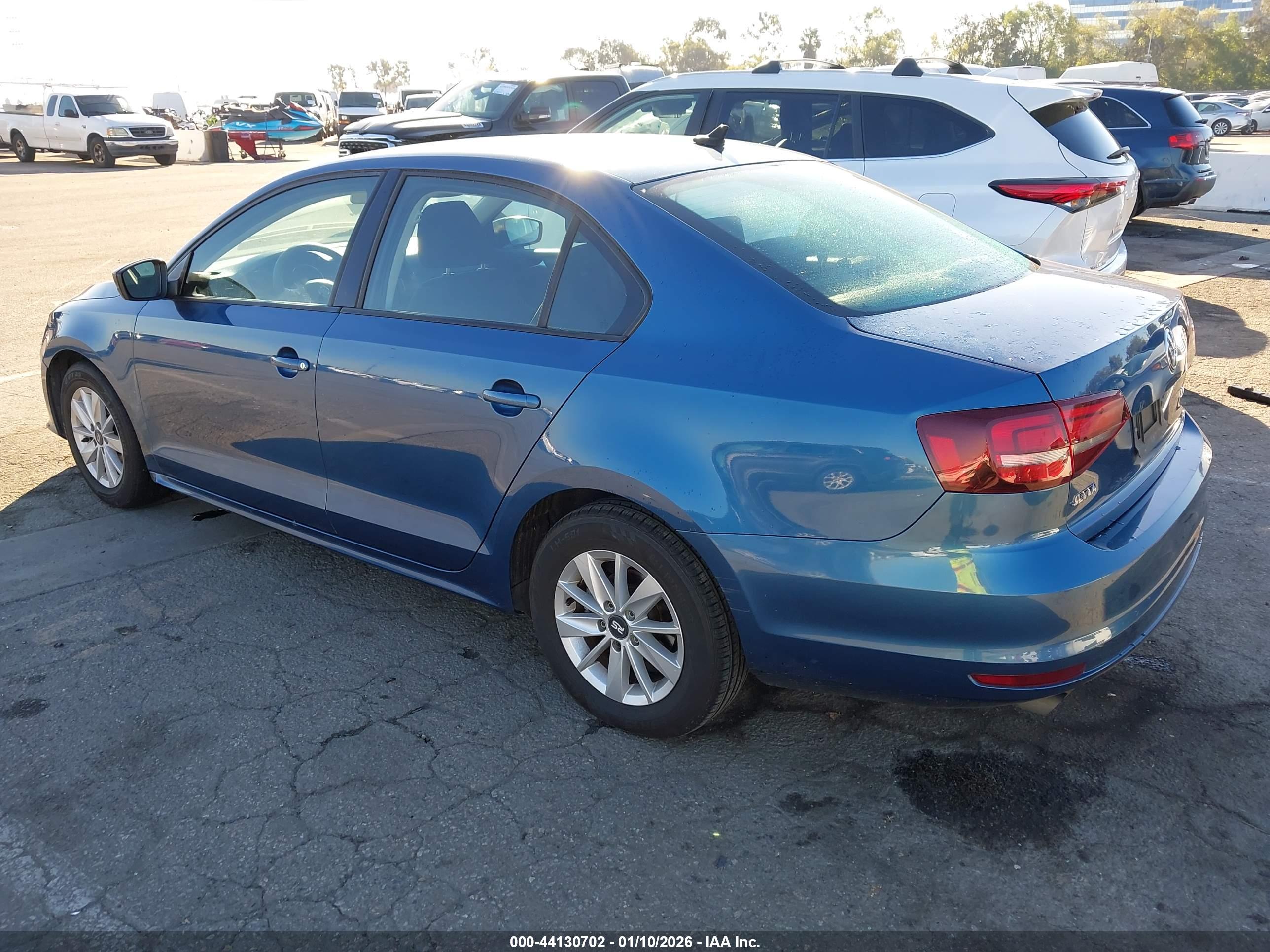 VOLKSWAGEN JETTA image 3