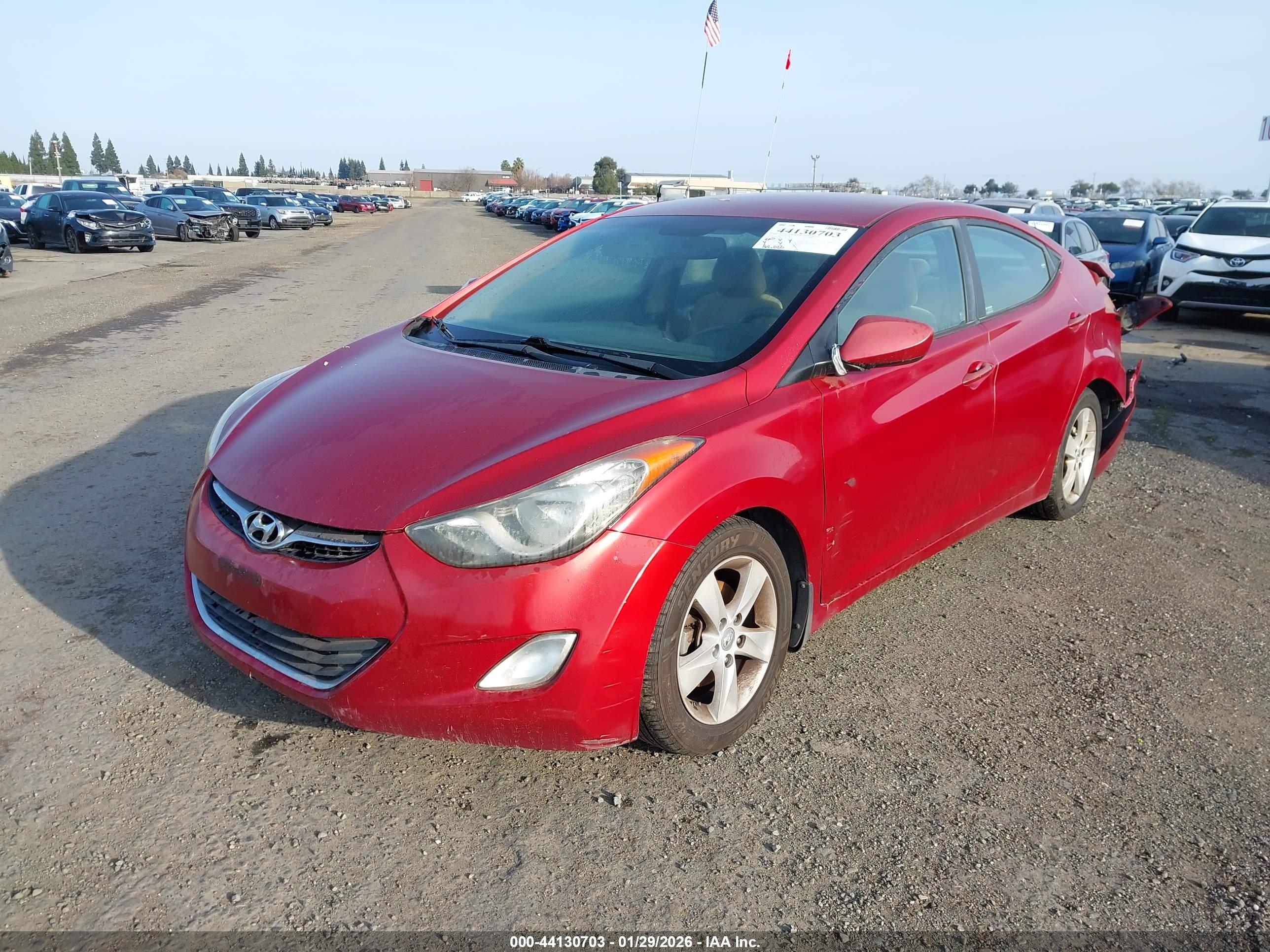 HYUNDAI ELANTRA image 2