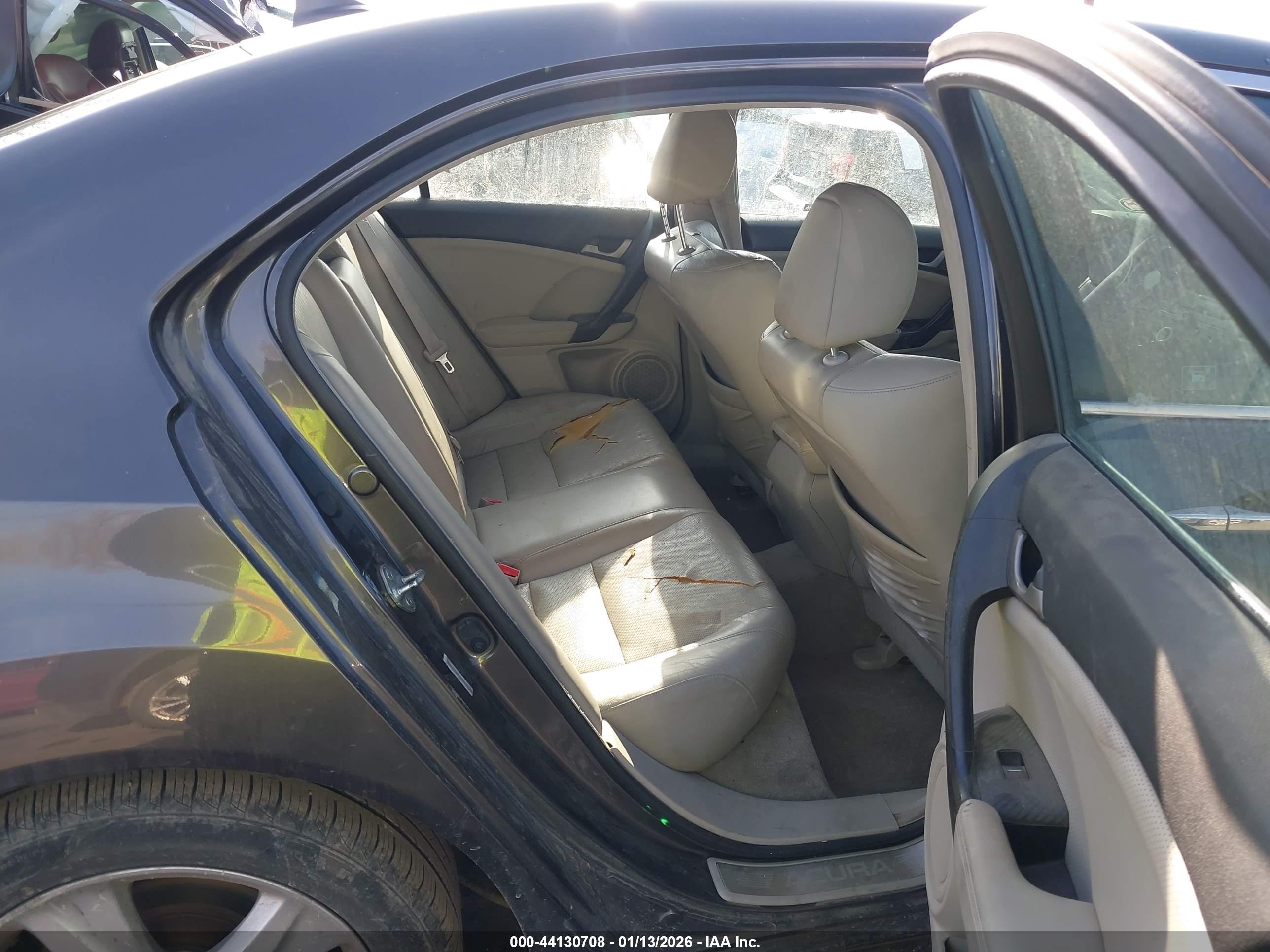 ACURA TSX image 8