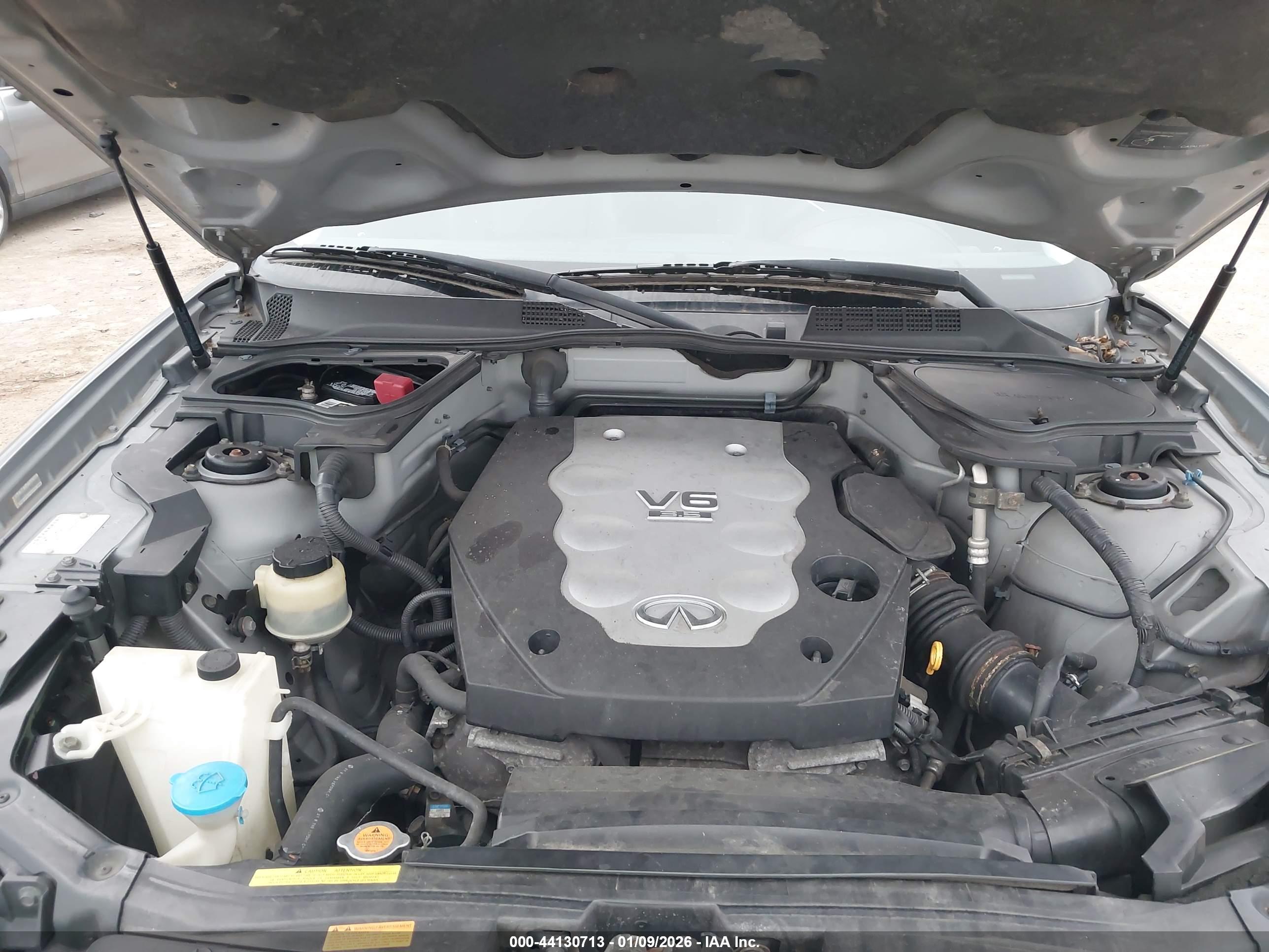INFINITI FX35 image 10