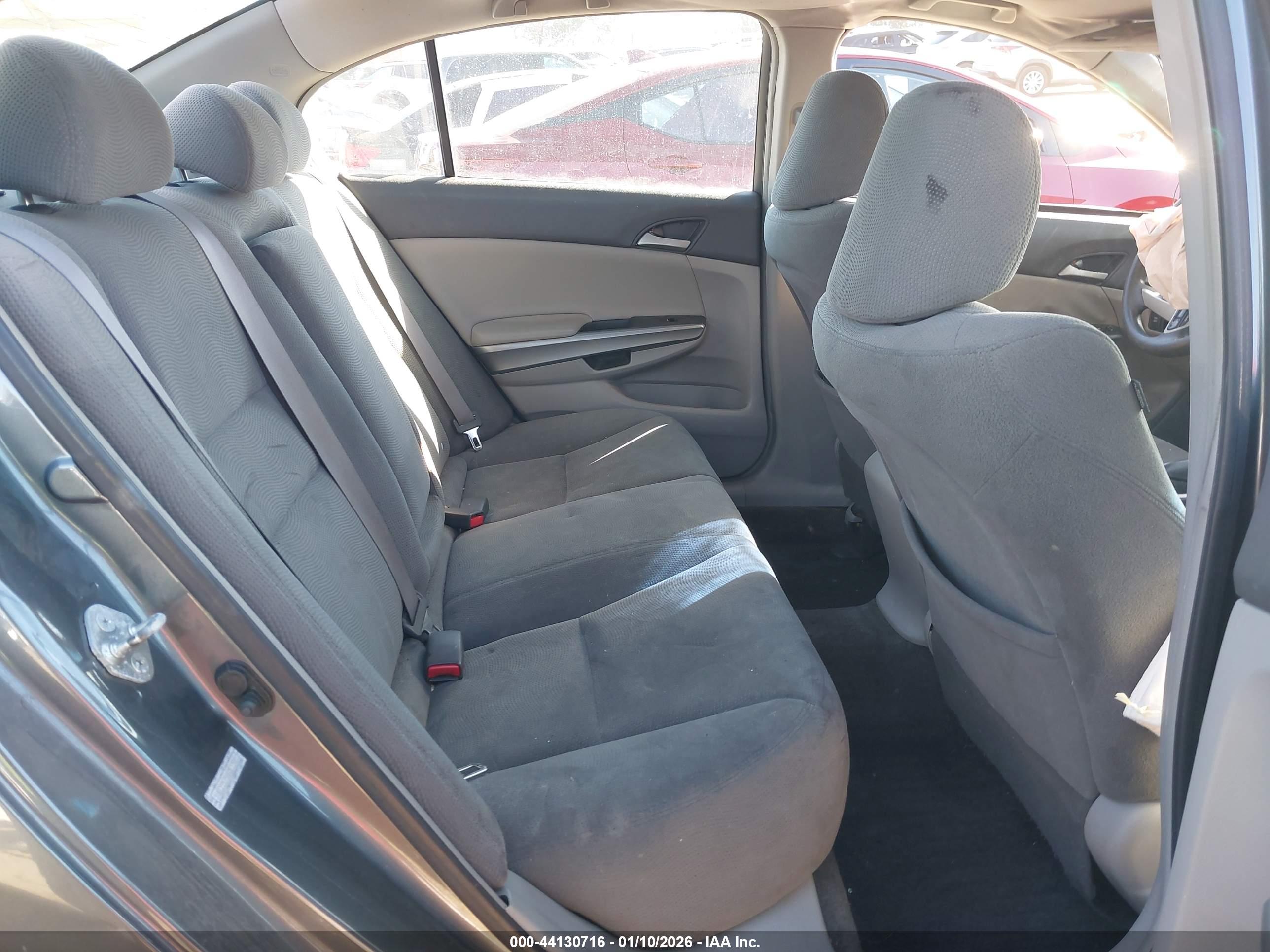 HONDA ACCORD image 8