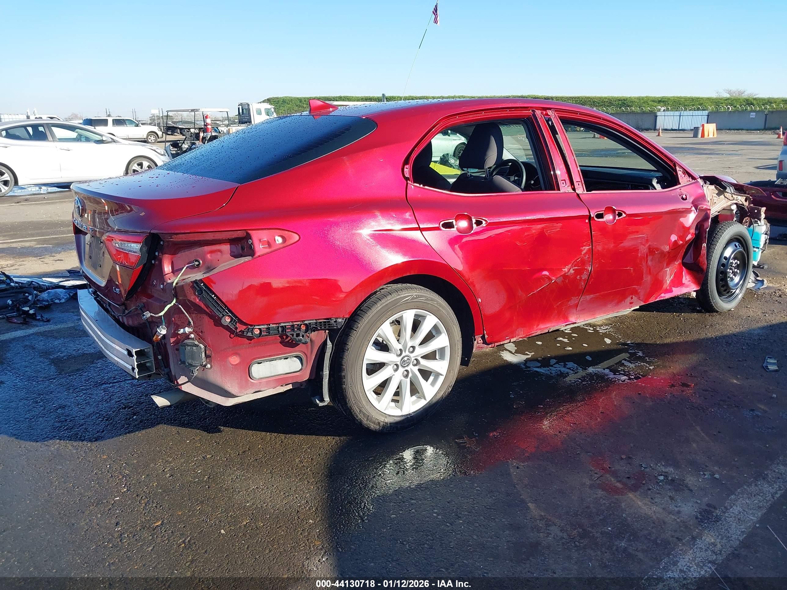 TOYOTA CAMRY image 4