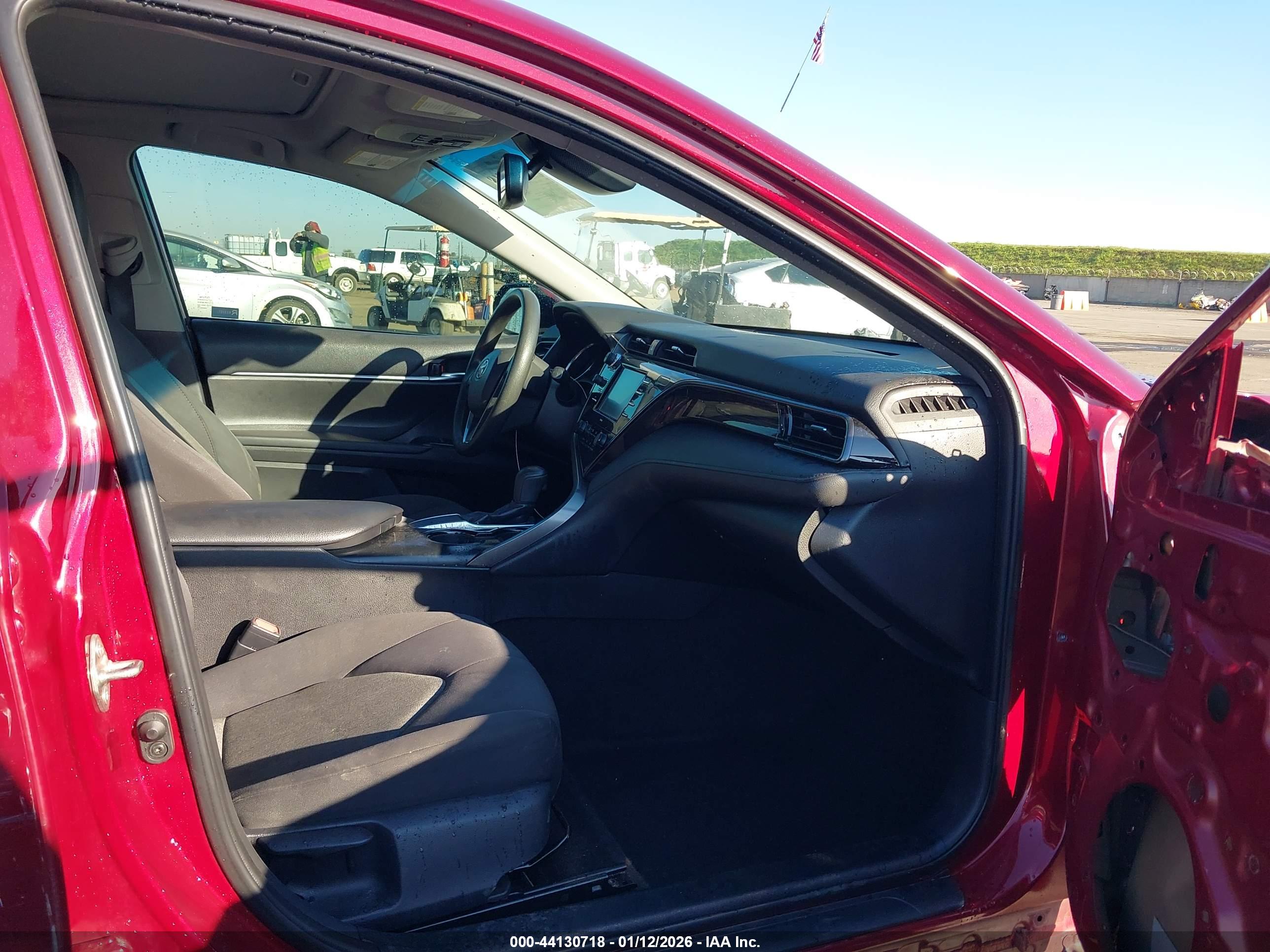TOYOTA CAMRY image 5