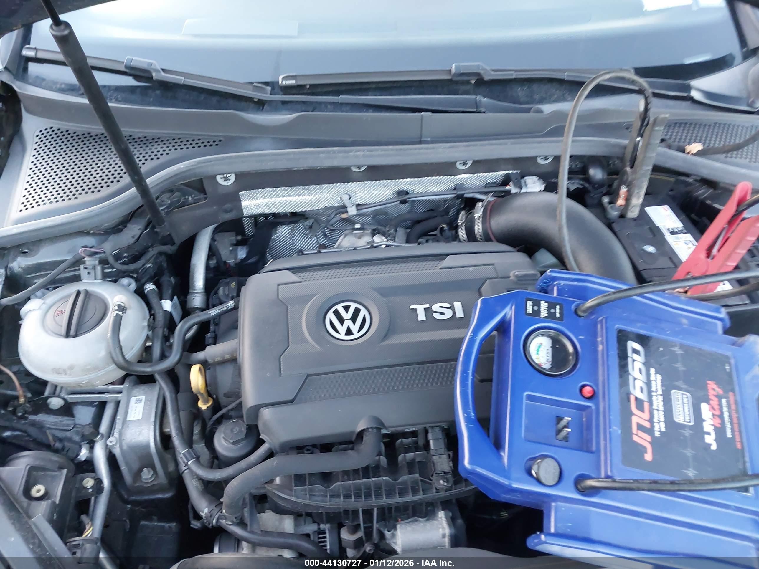 VOLKSWAGEN GOLF image 10
