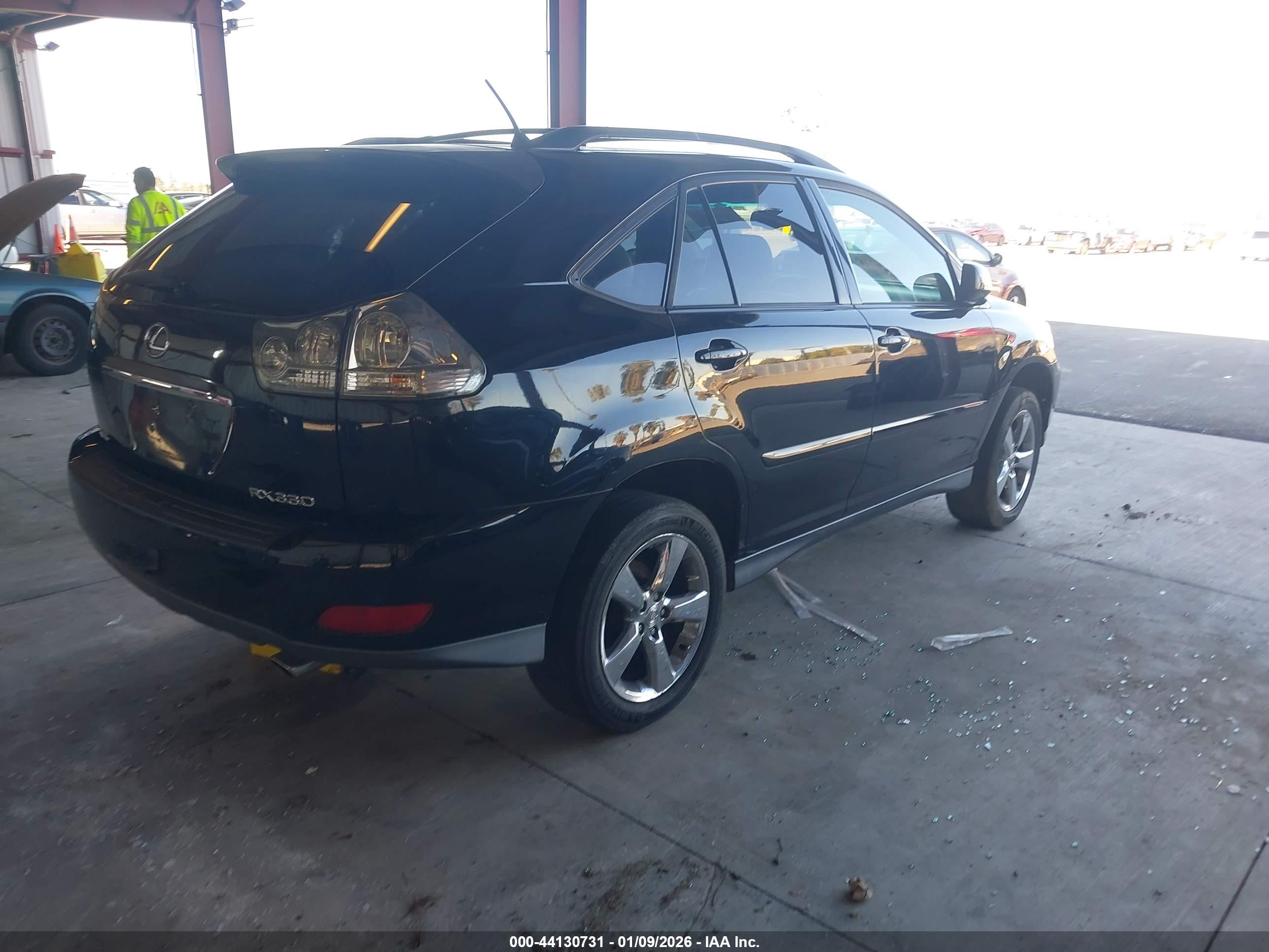 LEXUS RX image 4