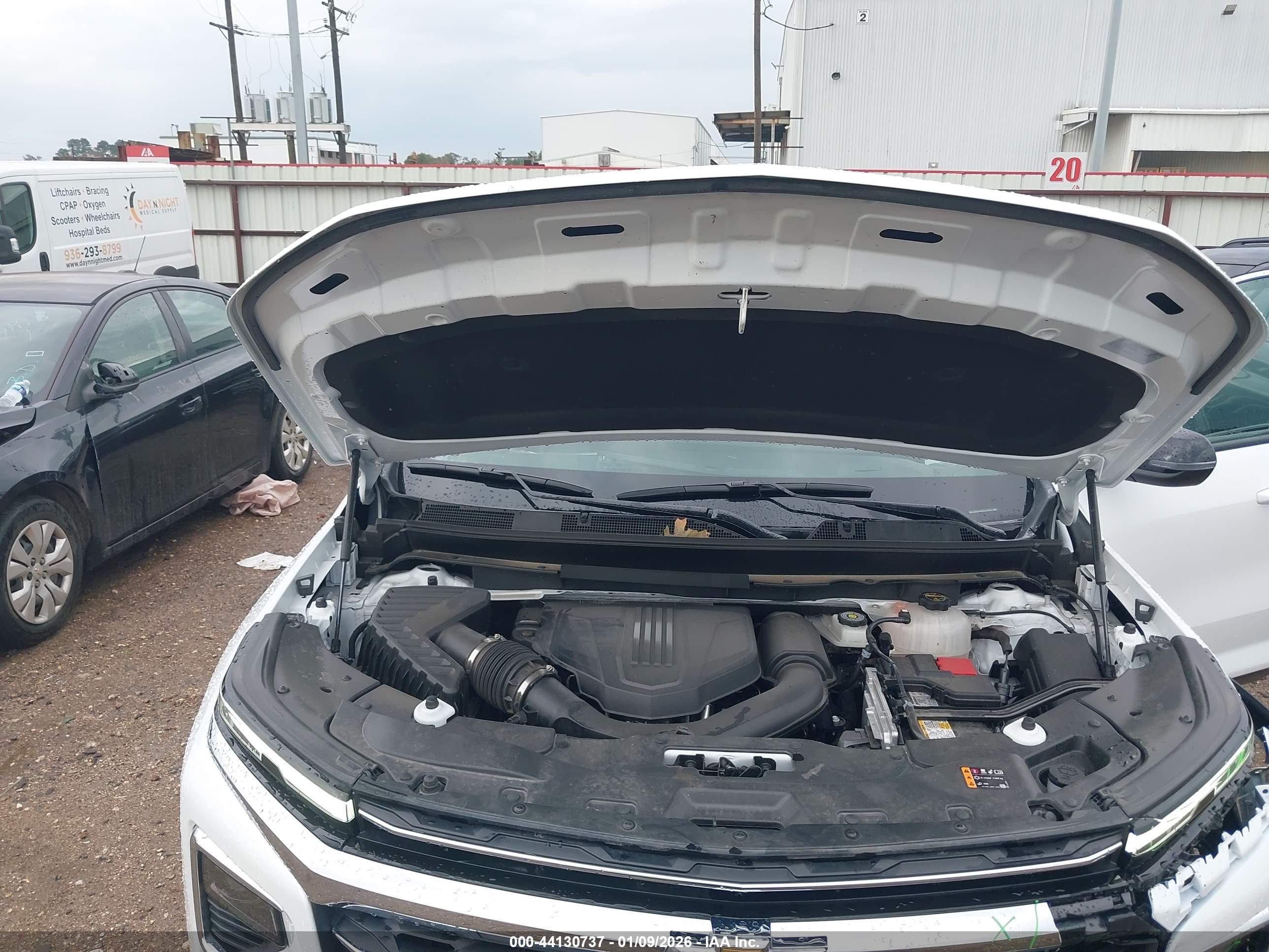 CHEVROLET TRAVERSE image 10