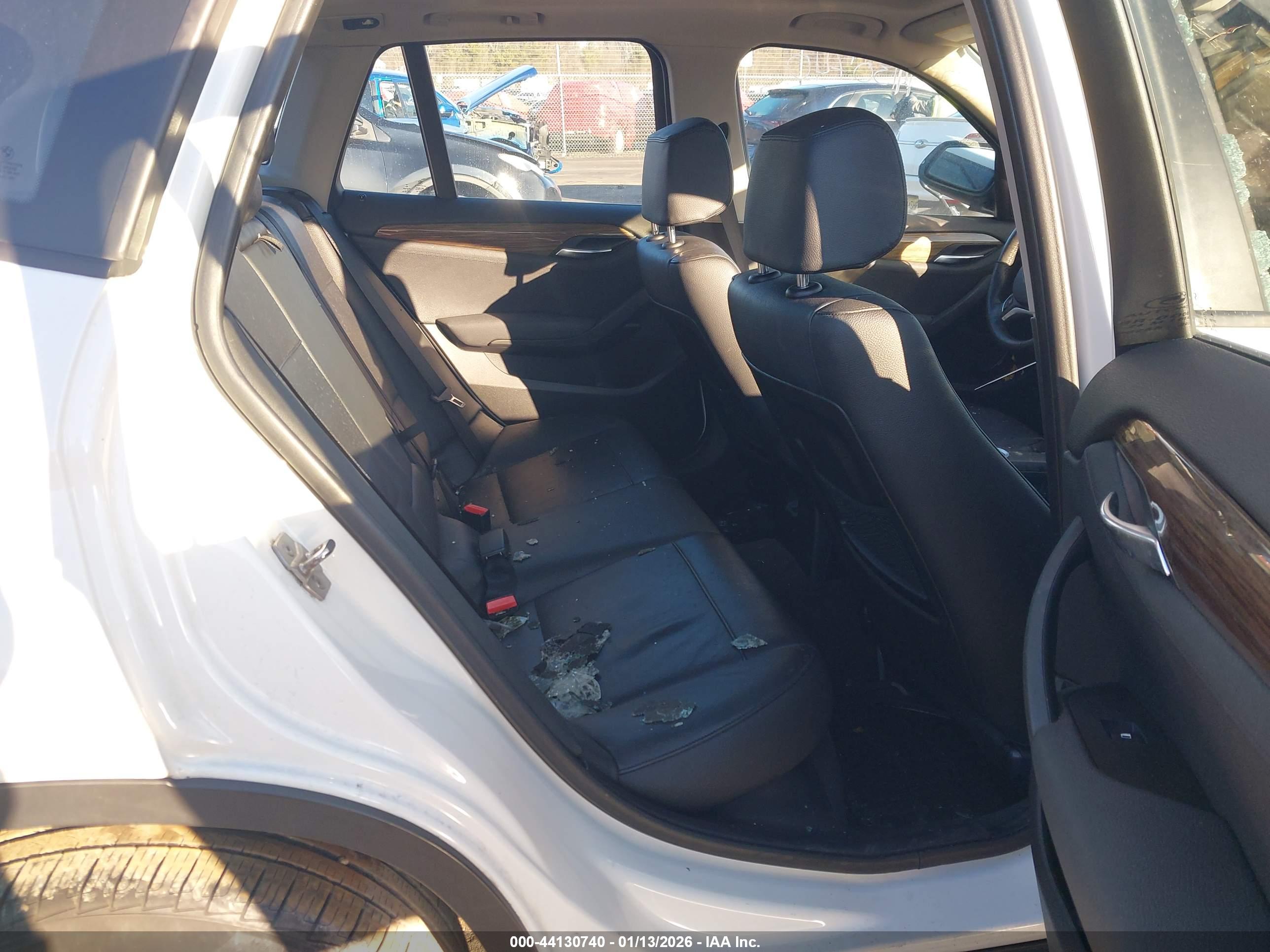 BMW X1 image 8